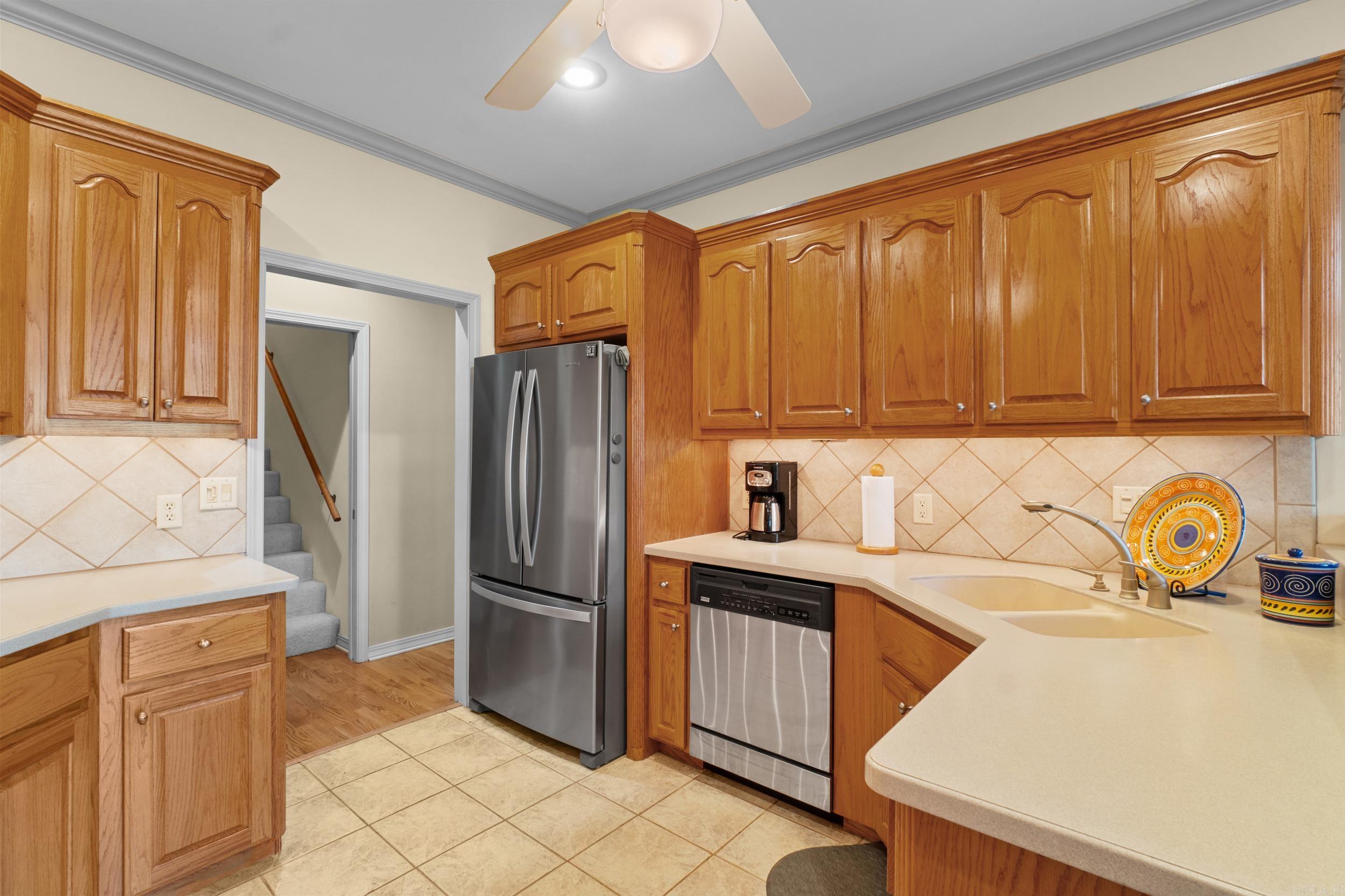 SUE ANN ACRES - Residential