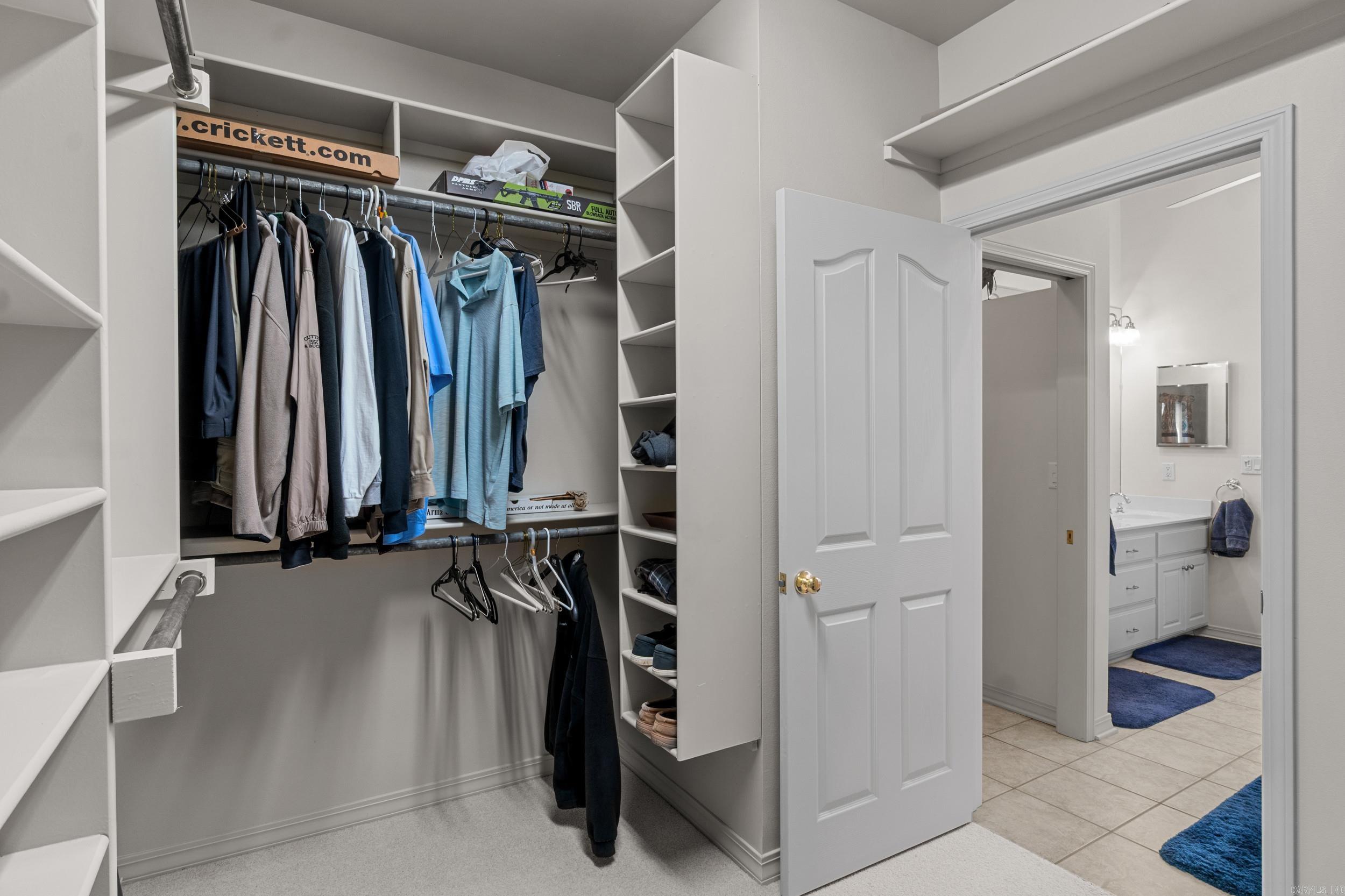 SUE ANN ACRES - Residential