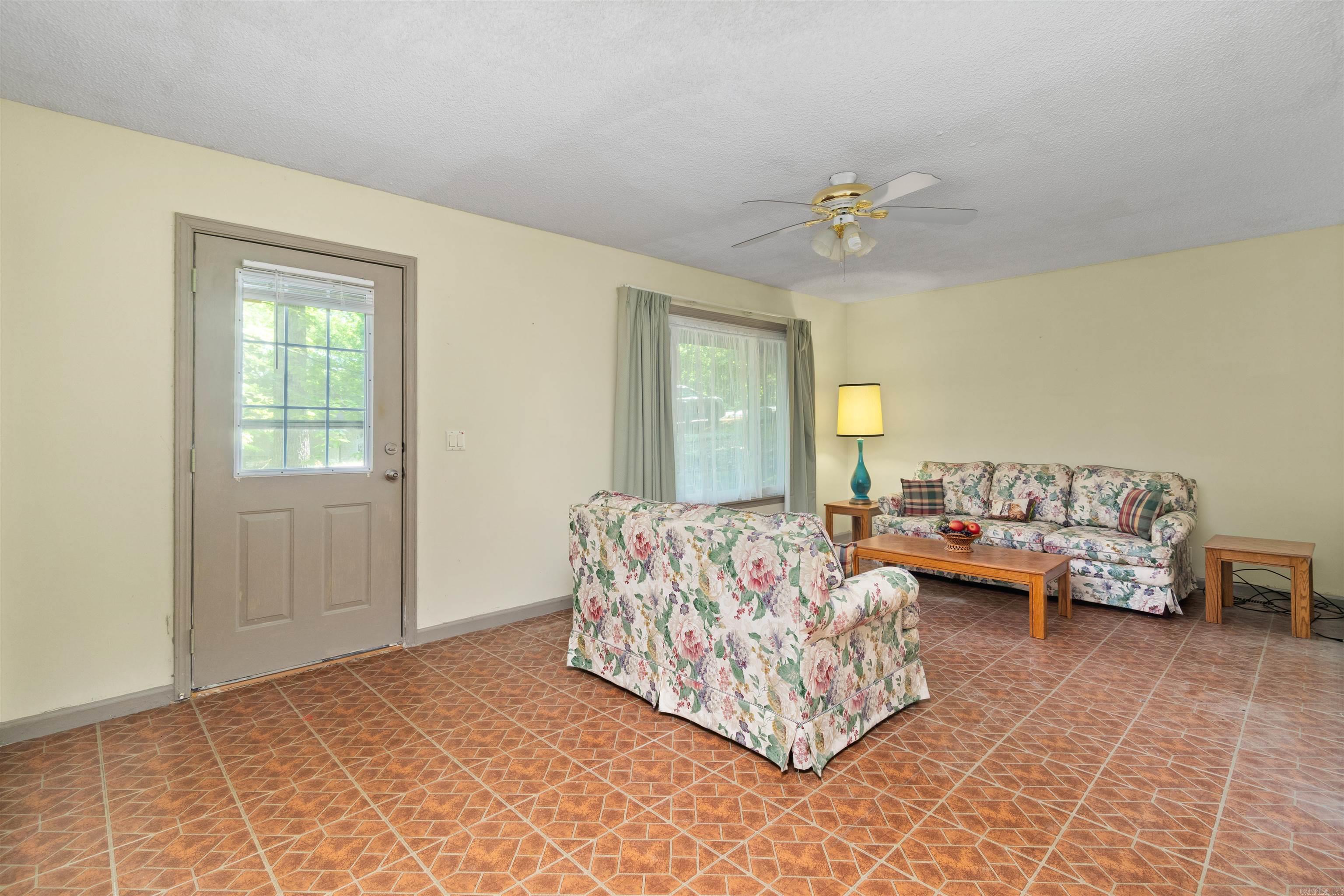 Gerona - Residential