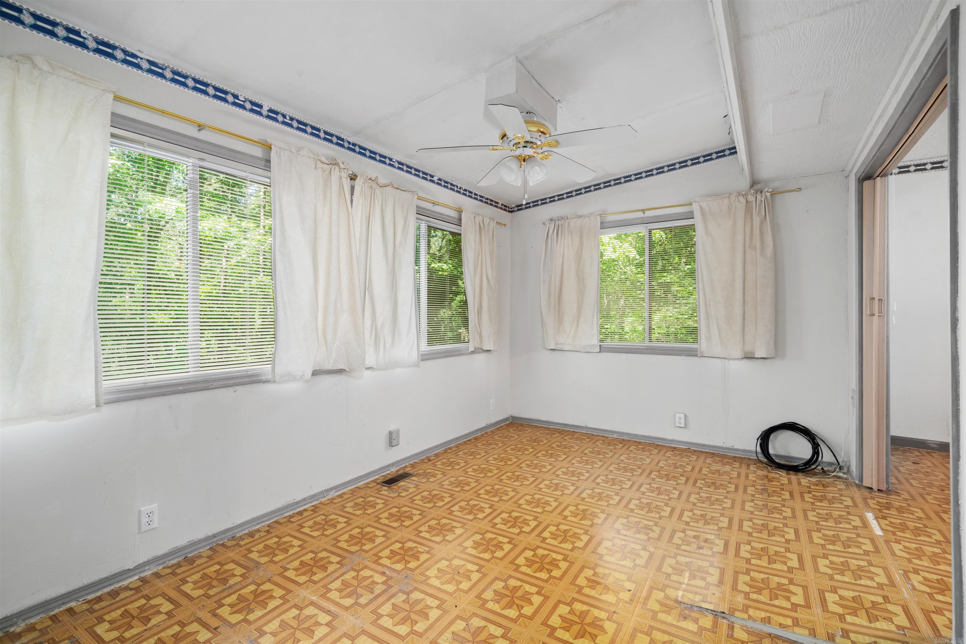 Gerona - Residential