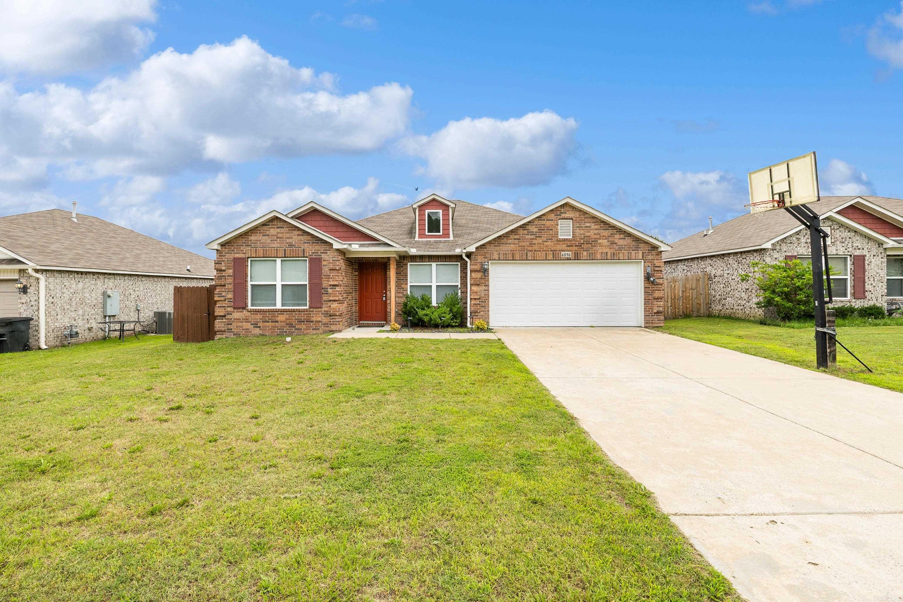 Meadows Edge - Residential