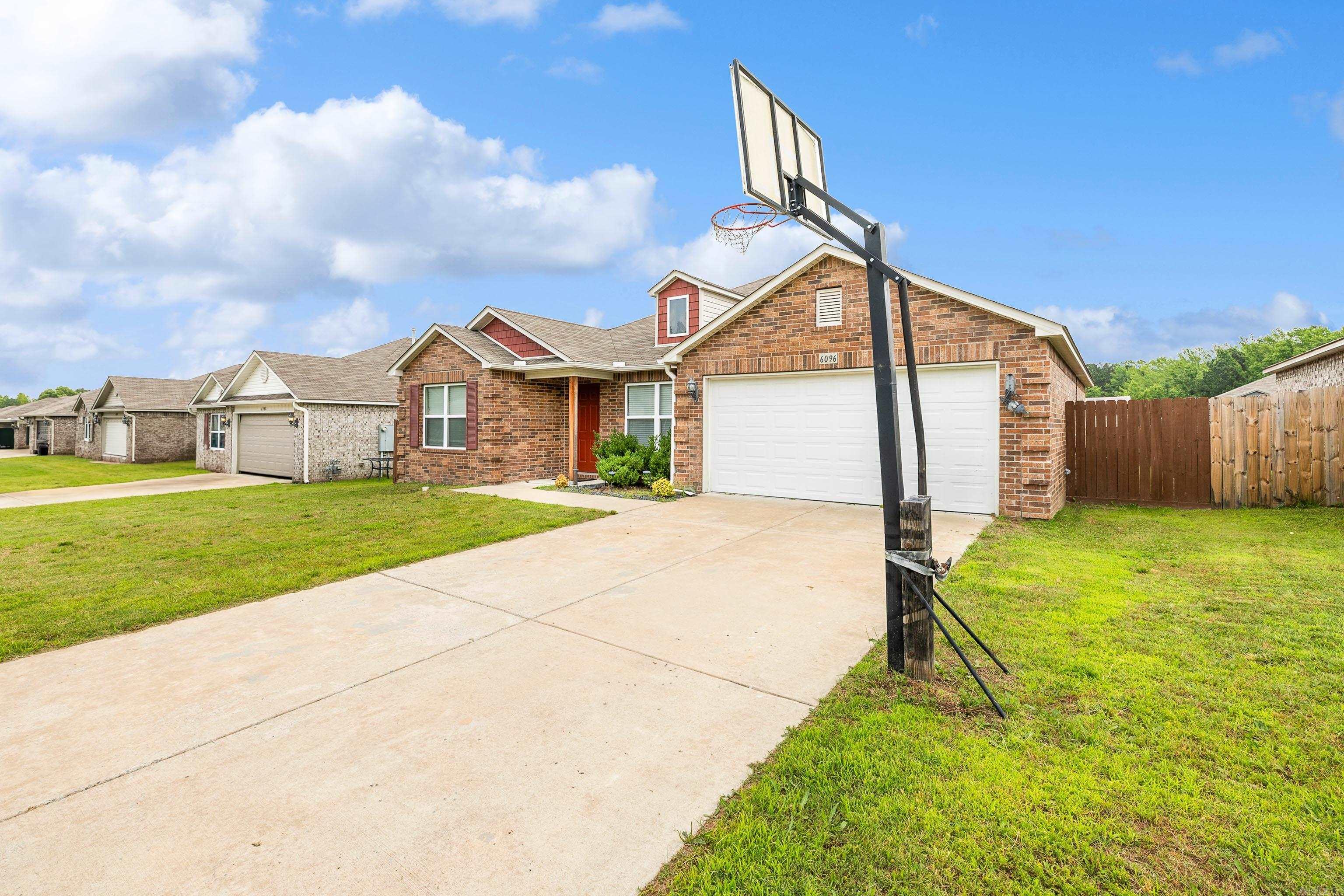 Meadows Edge - Residential