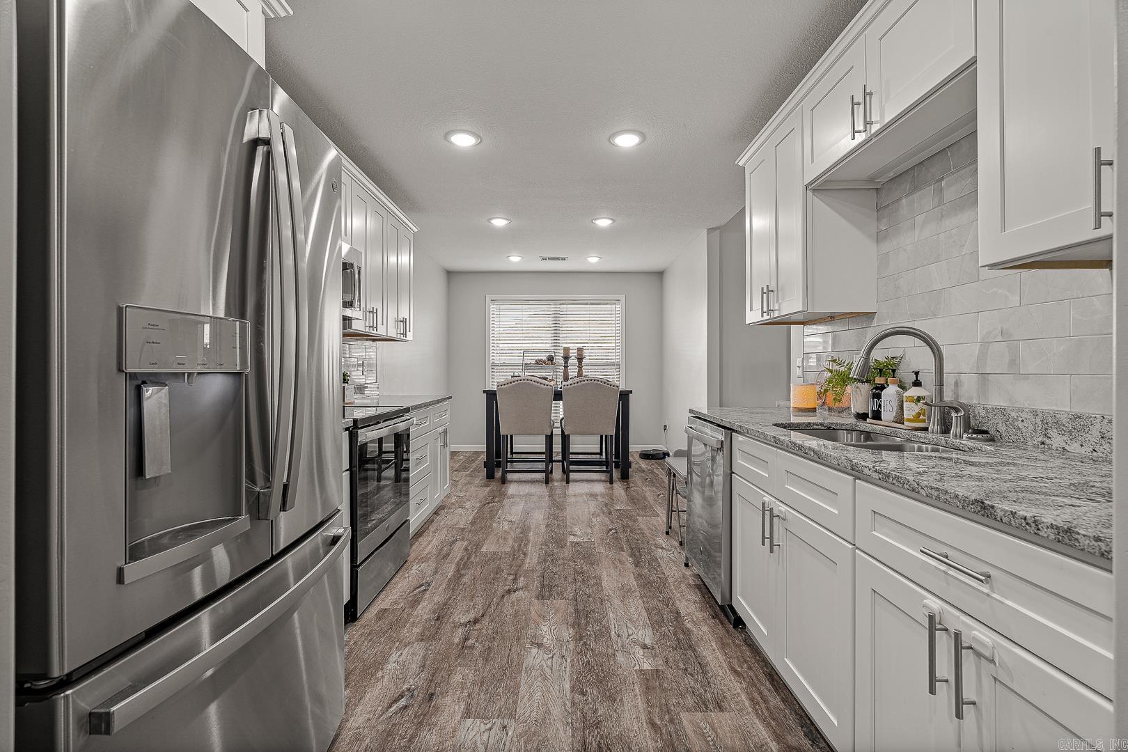 Donlee Ridge - Residential