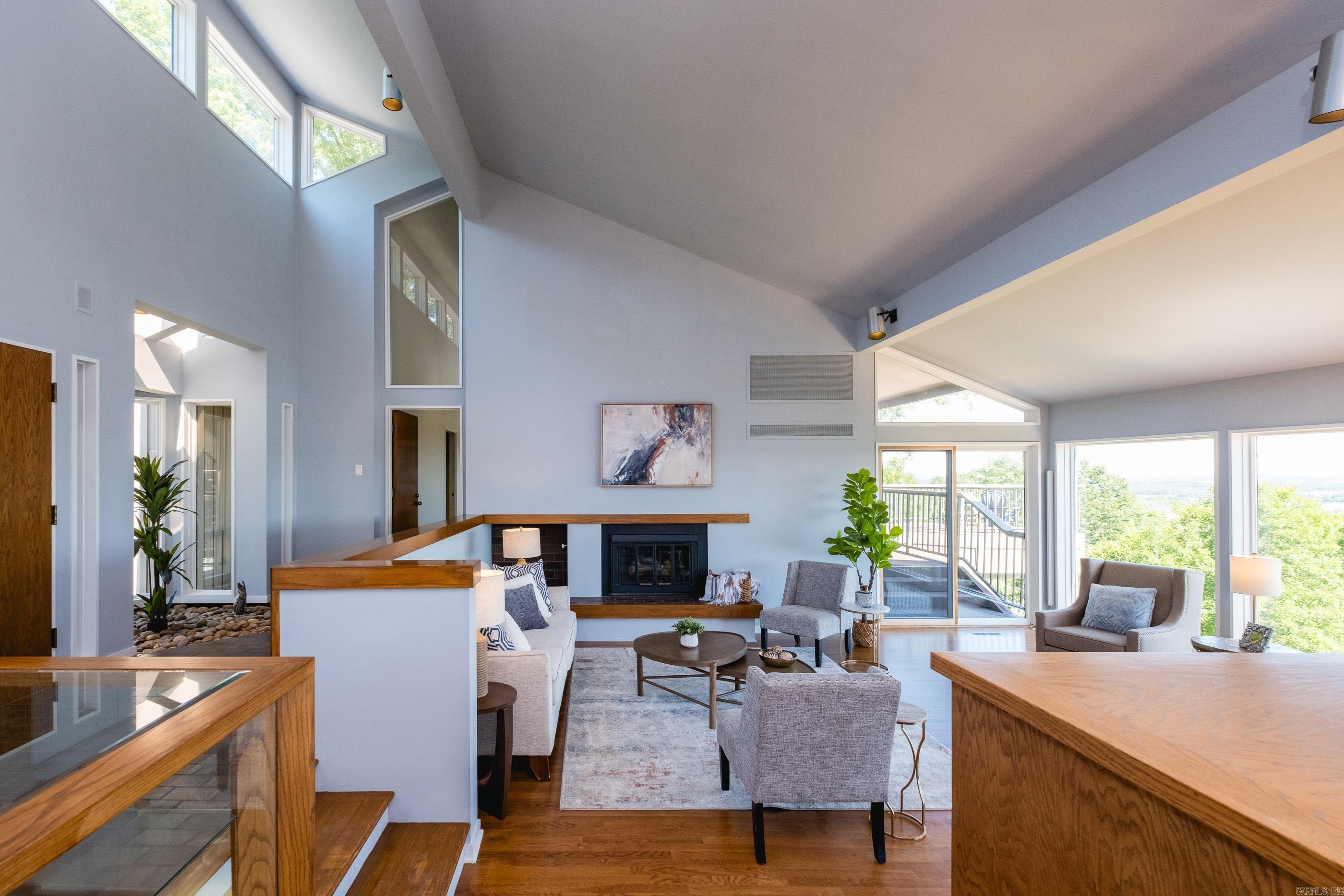 RIVER RIDGE - Residential