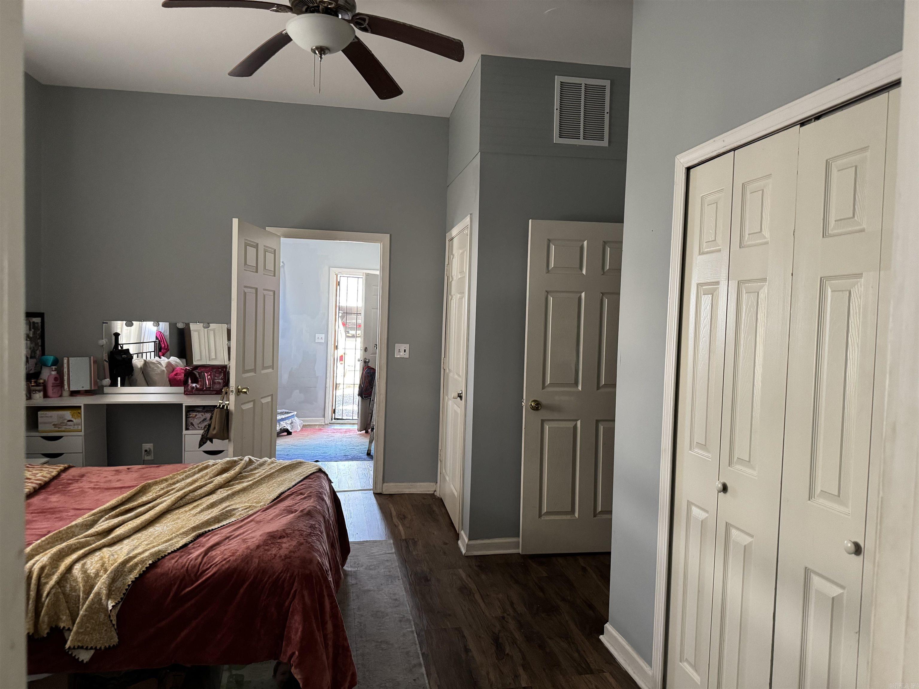 Weldon E Wrights - Residential Income
