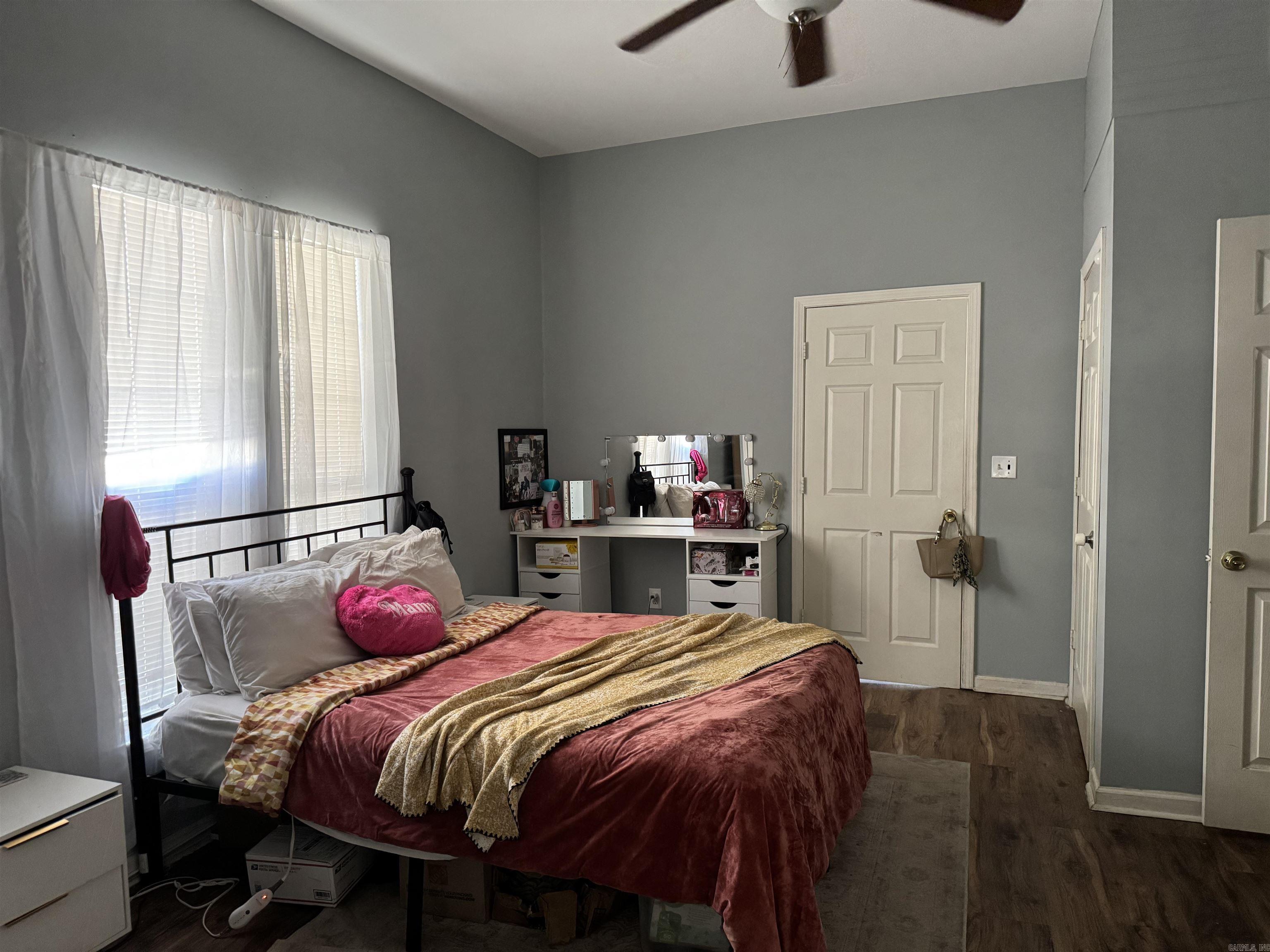 Weldon E Wrights - Residential Income