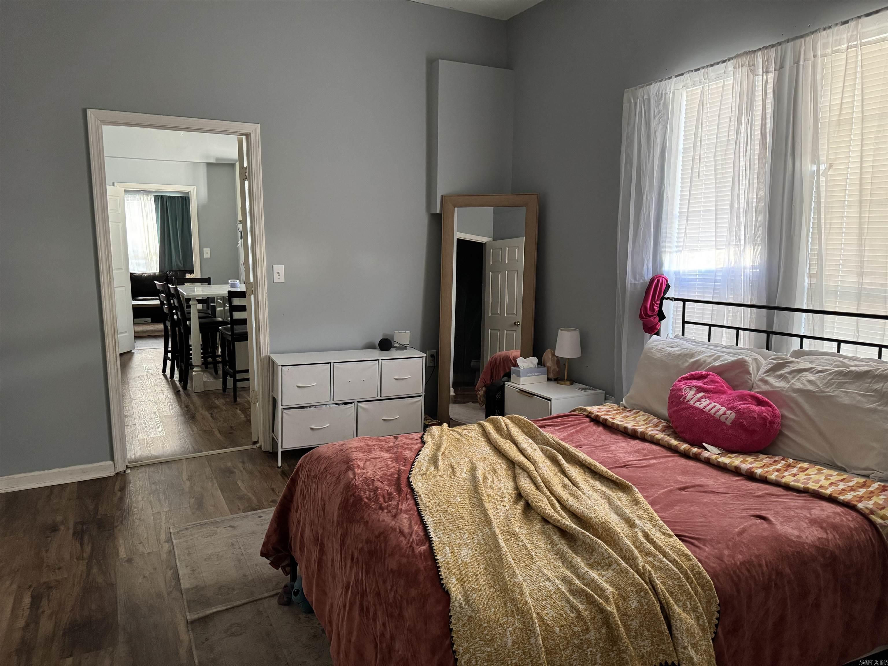 Weldon E Wrights - Residential Income