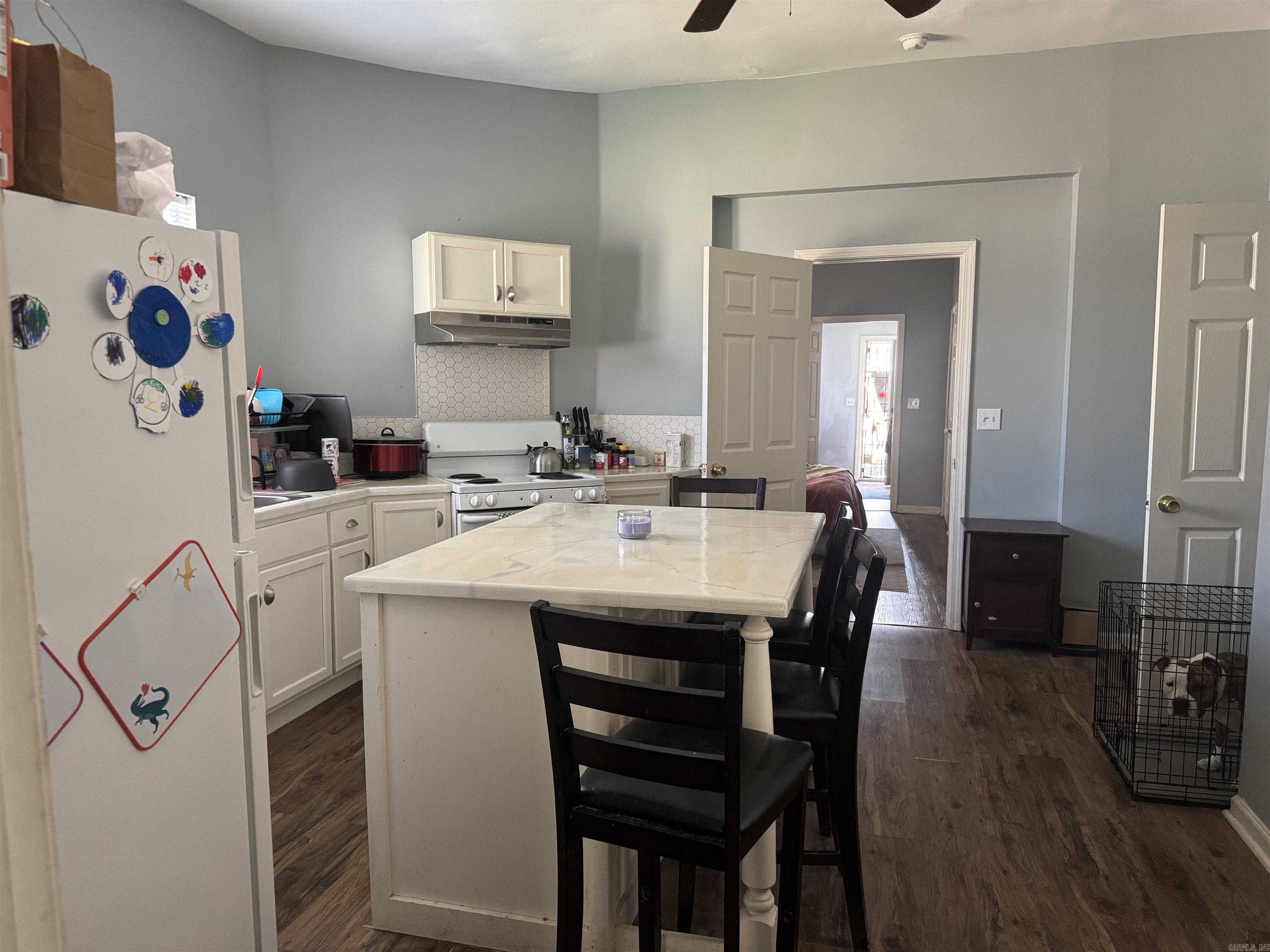 Weldon E Wrights - Residential Income