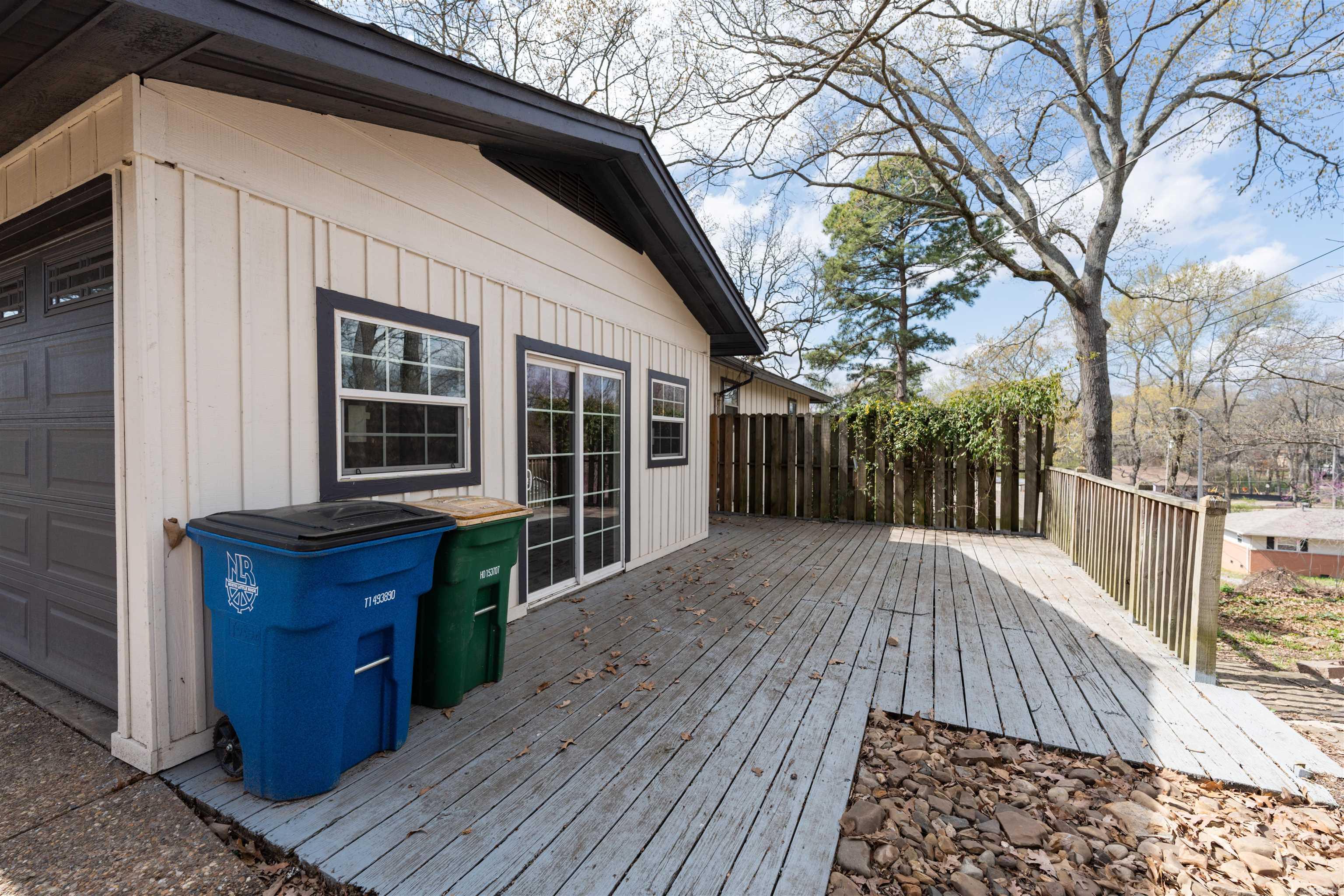 INDIAN HILLS - Residential