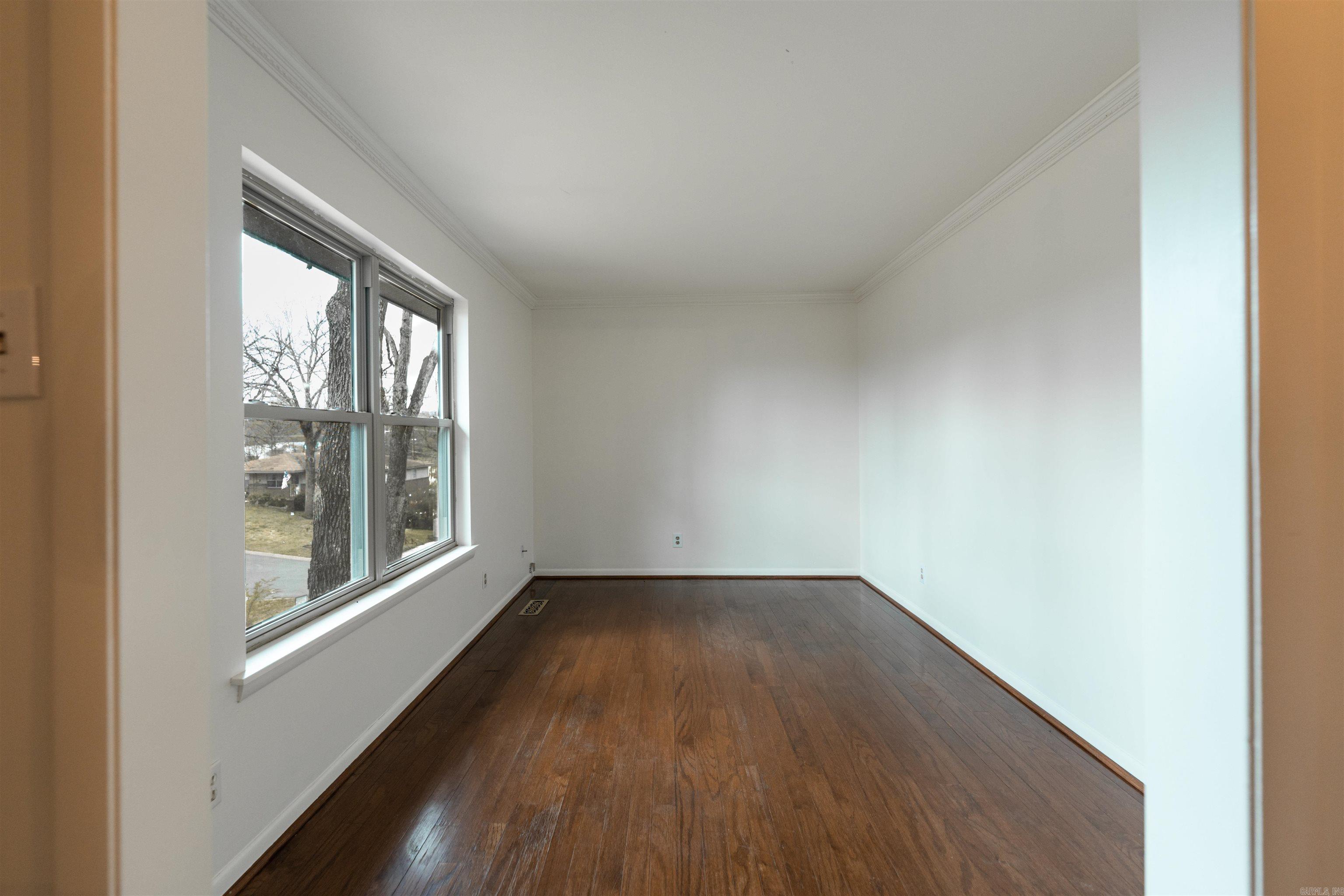 INDIAN HILLS - Residential