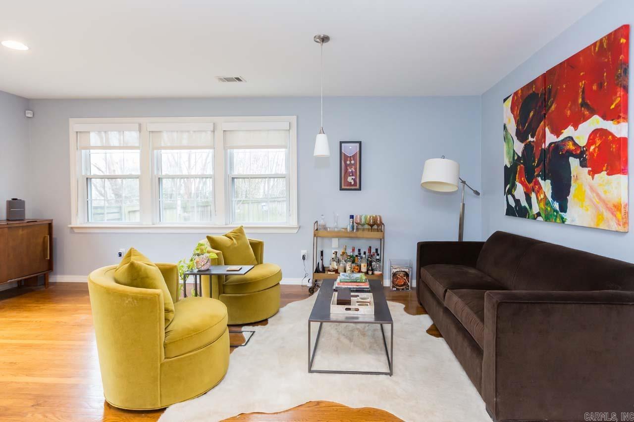 PULASKI HEIGHTS - Residential