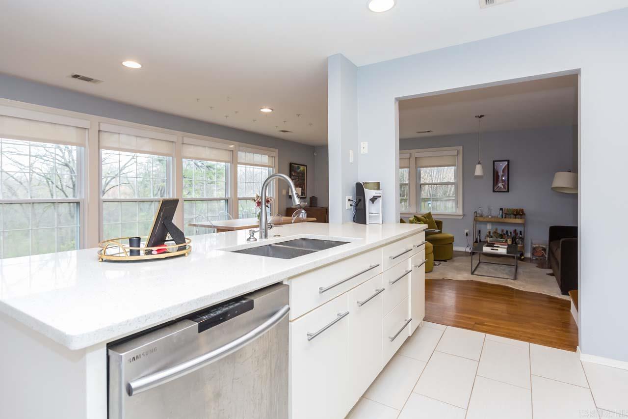 PULASKI HEIGHTS - Residential