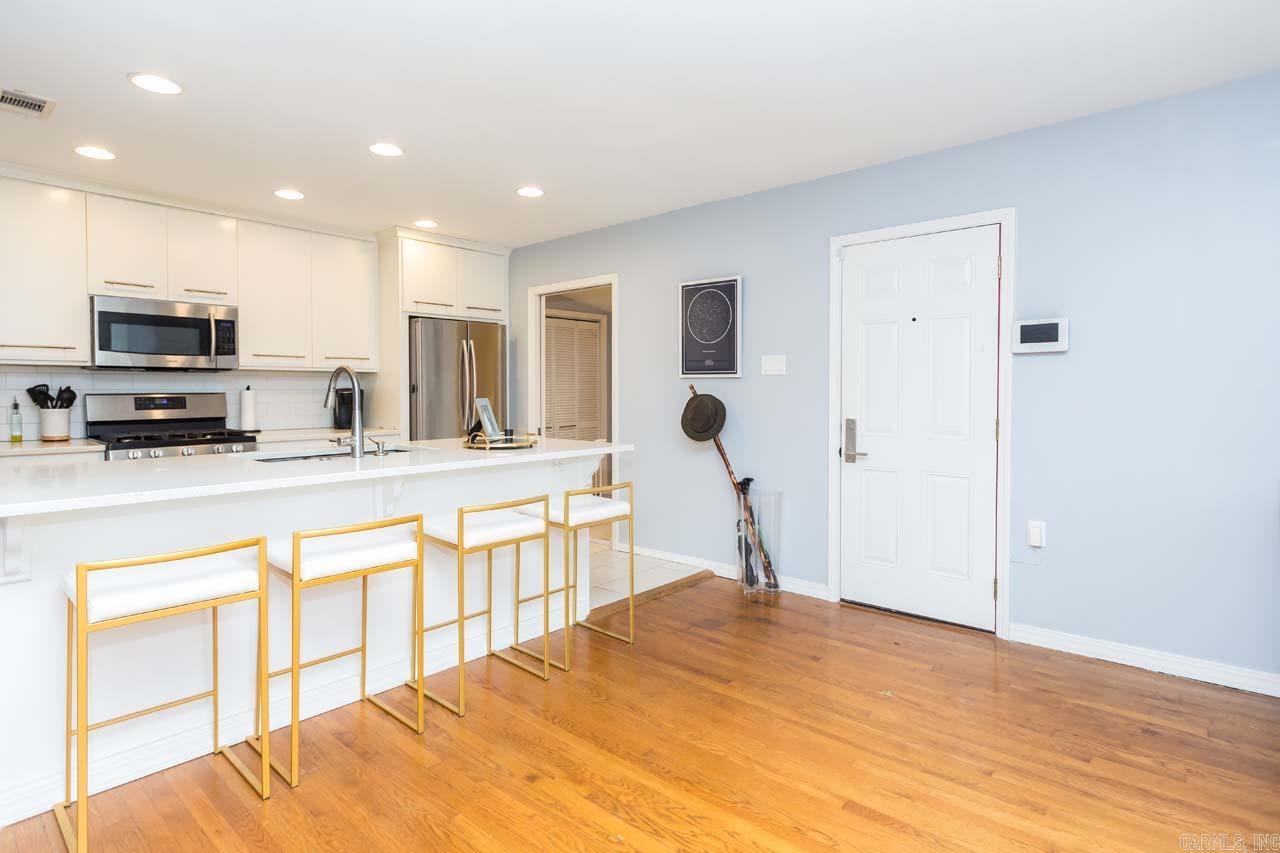 PULASKI HEIGHTS - Residential