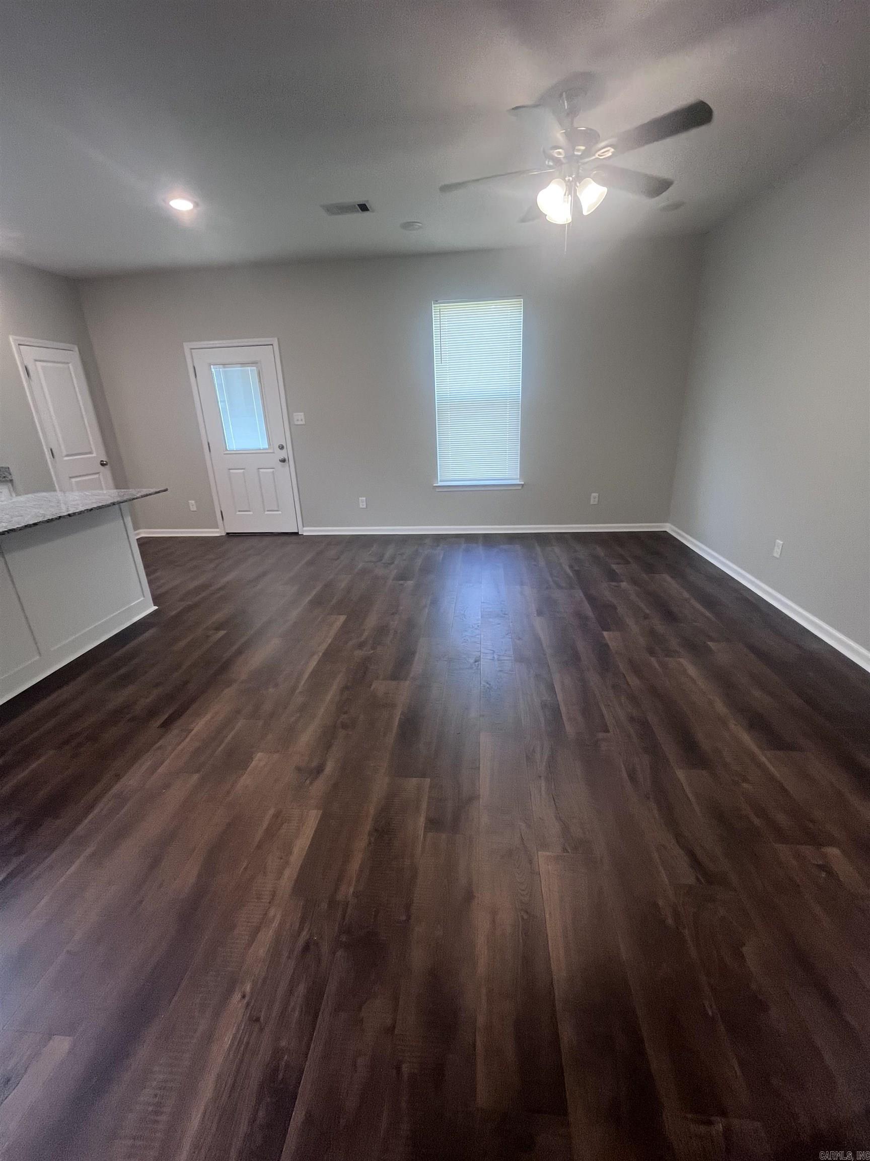 THOMAS - Residential