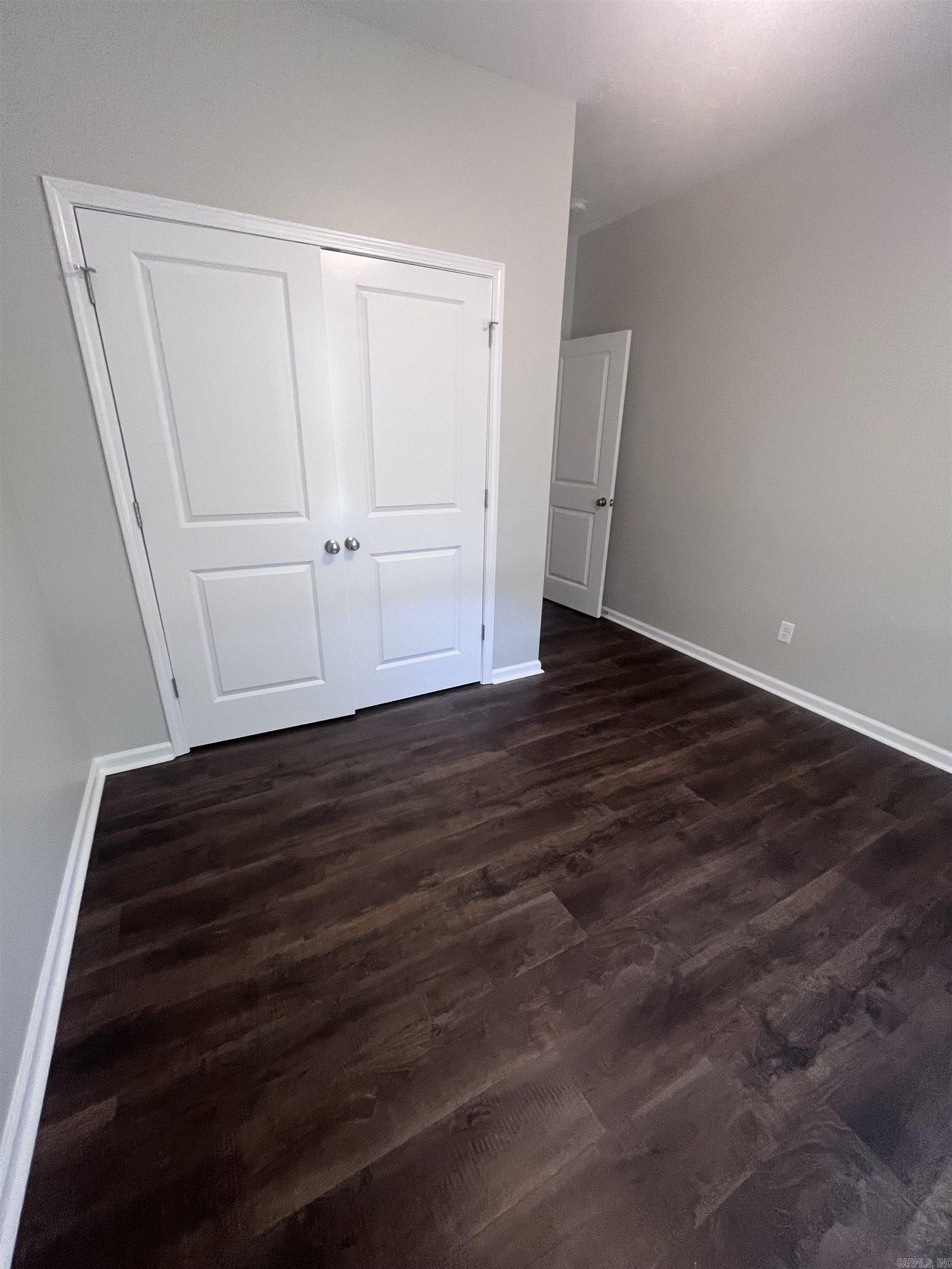 THOMAS - Residential