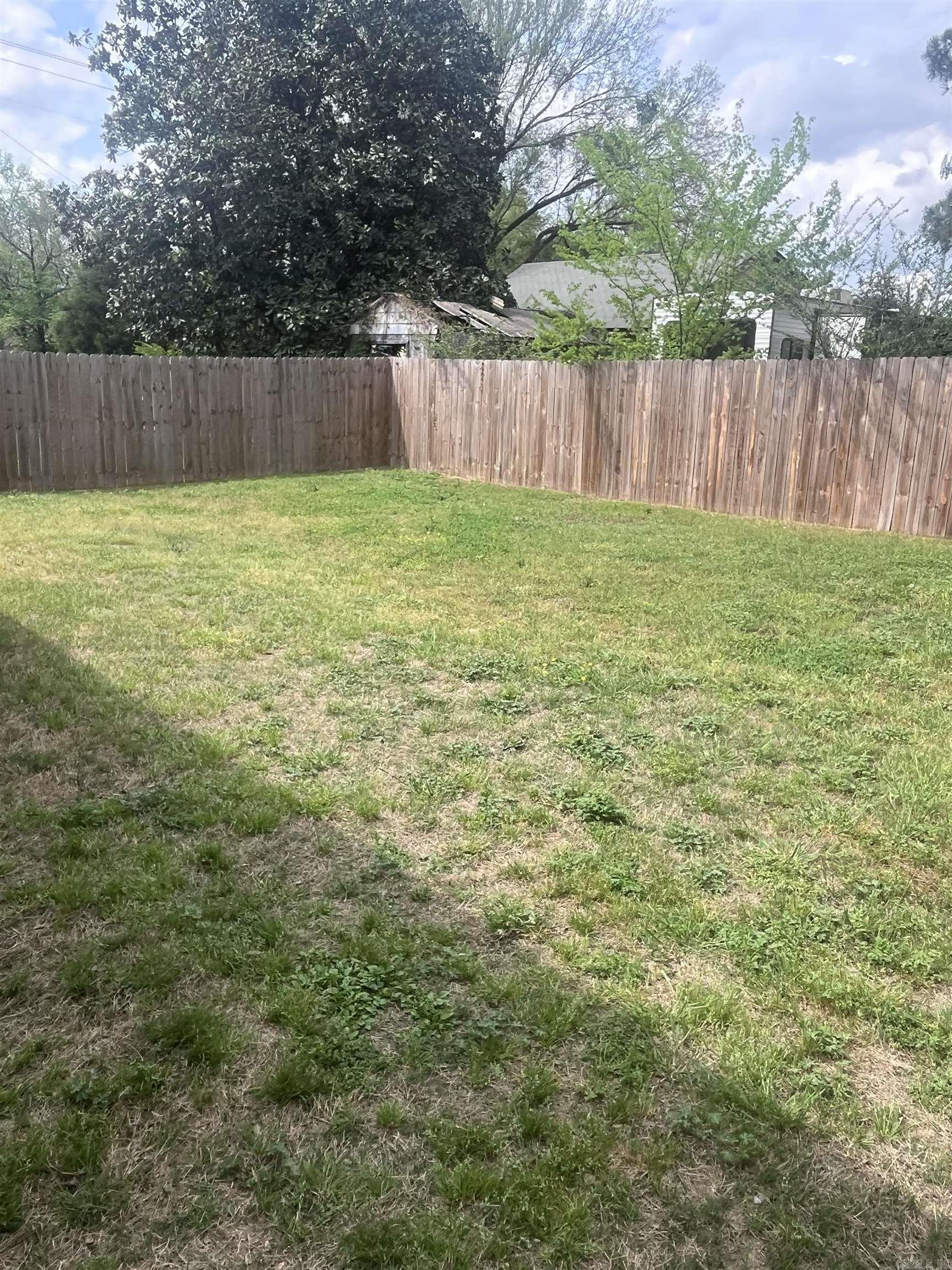 THOMAS - Residential