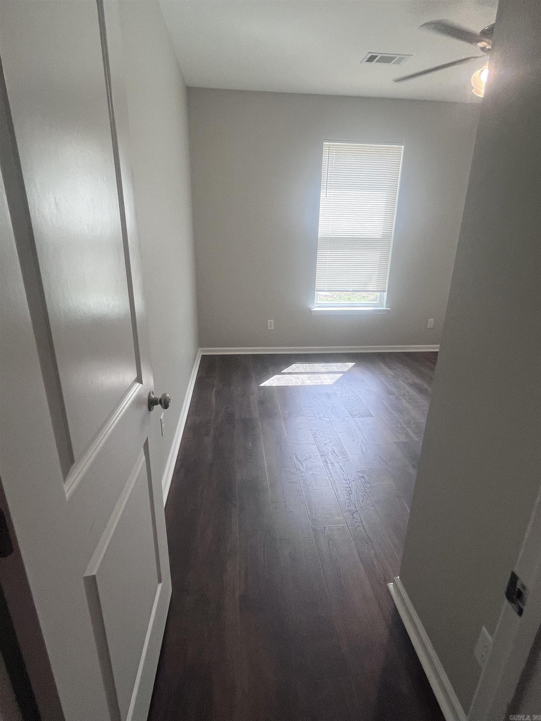 THOMAS - Residential