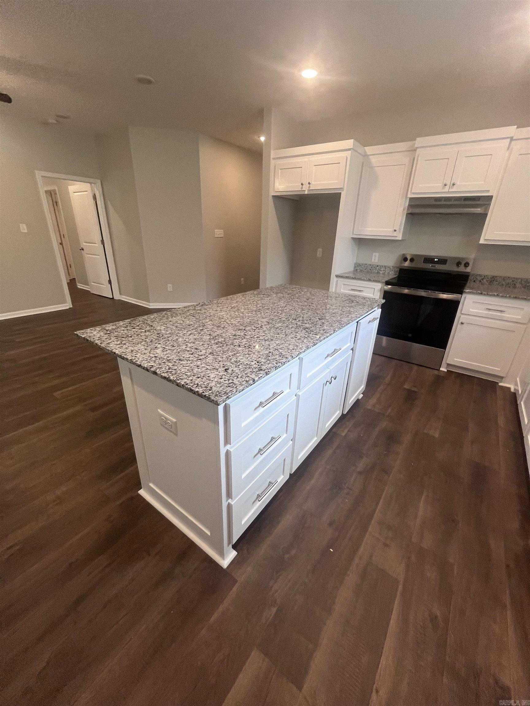 THOMAS - Residential