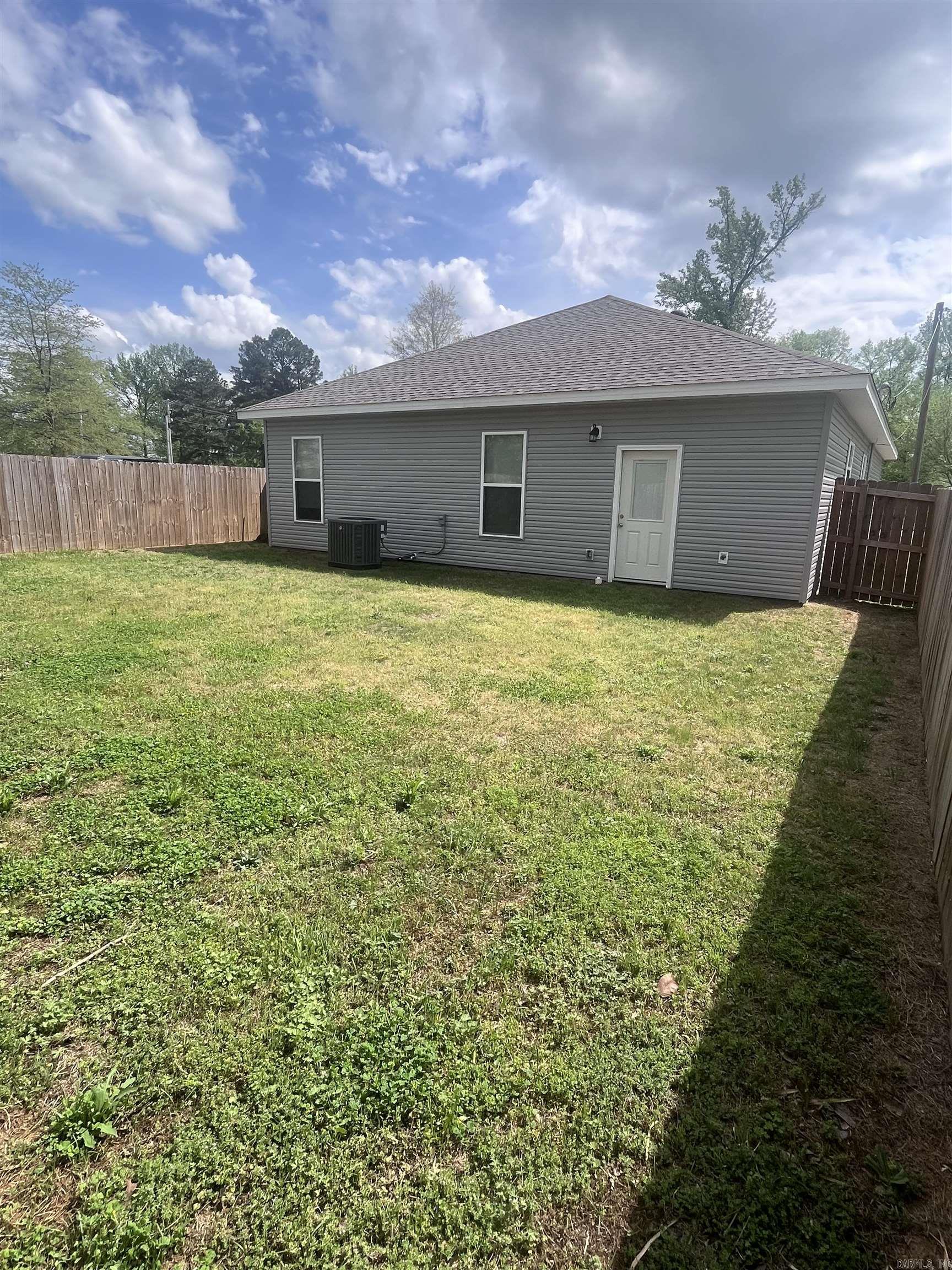 THOMAS - Residential