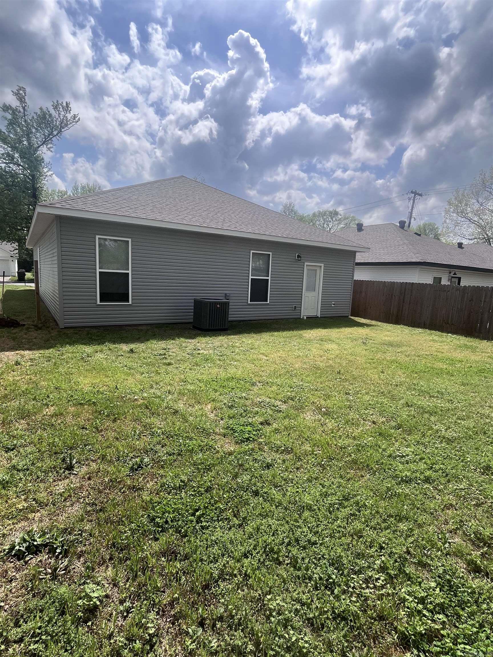 THOMAS - Residential