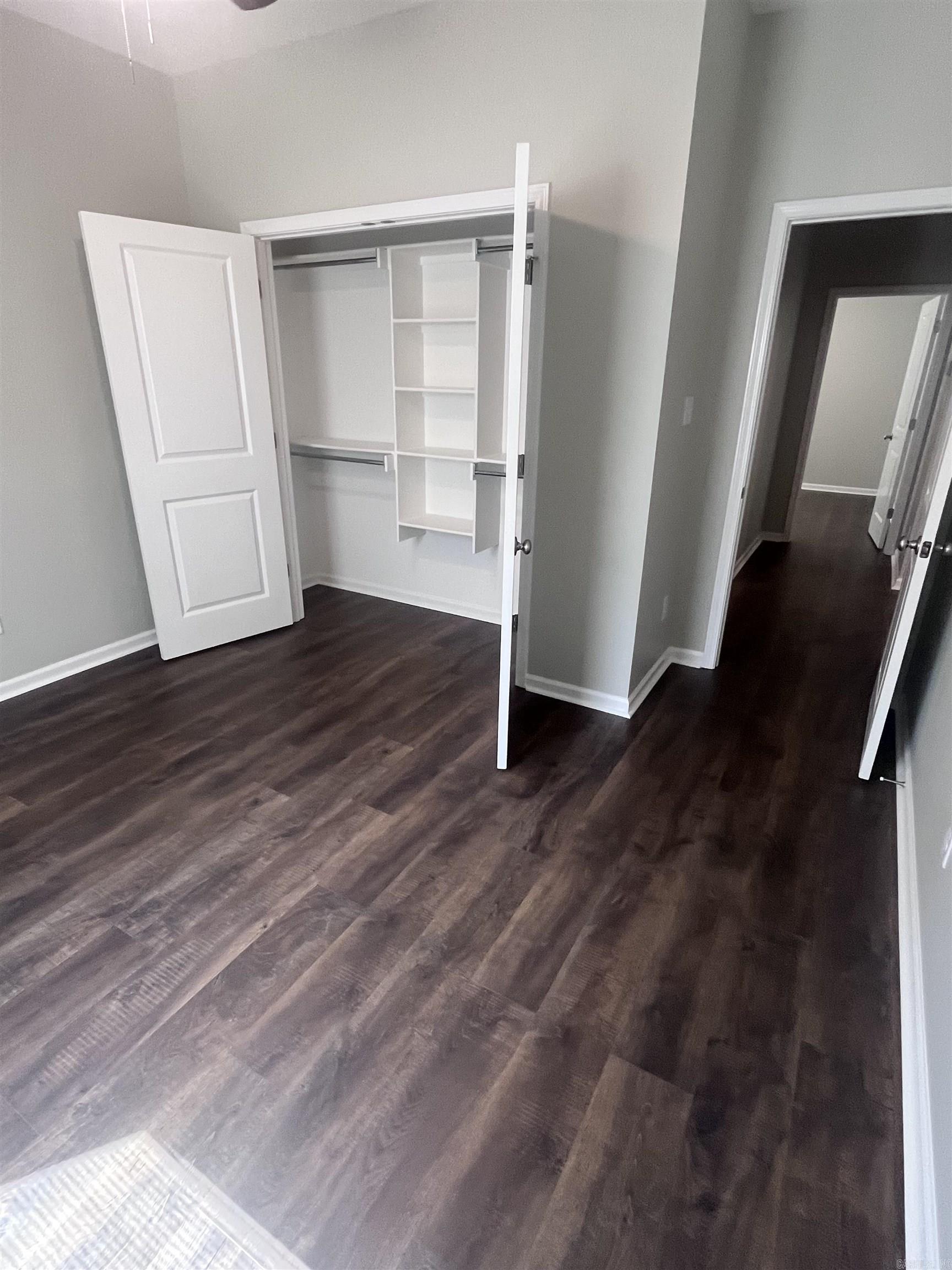 THOMAS - Residential