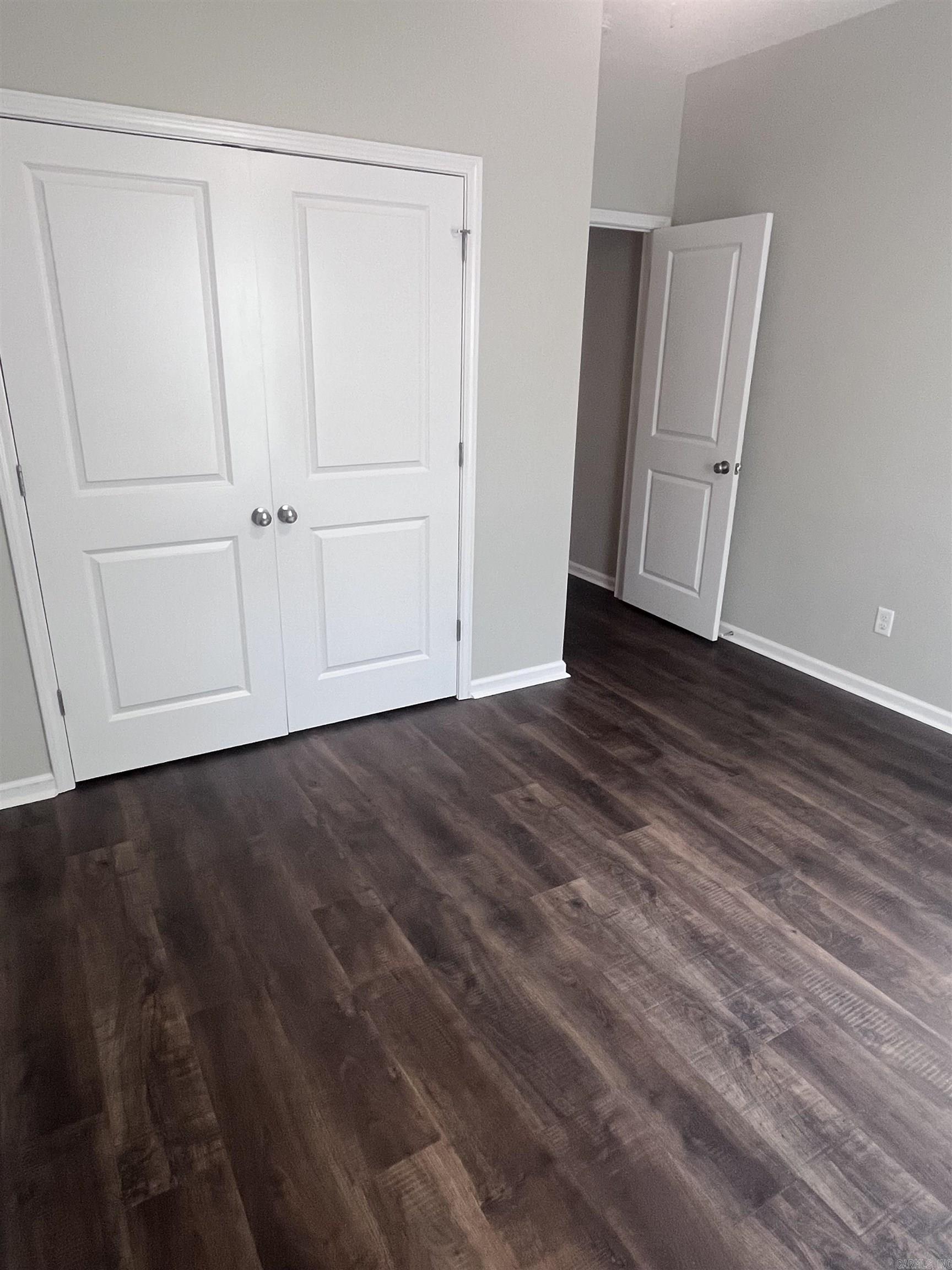 THOMAS - Residential