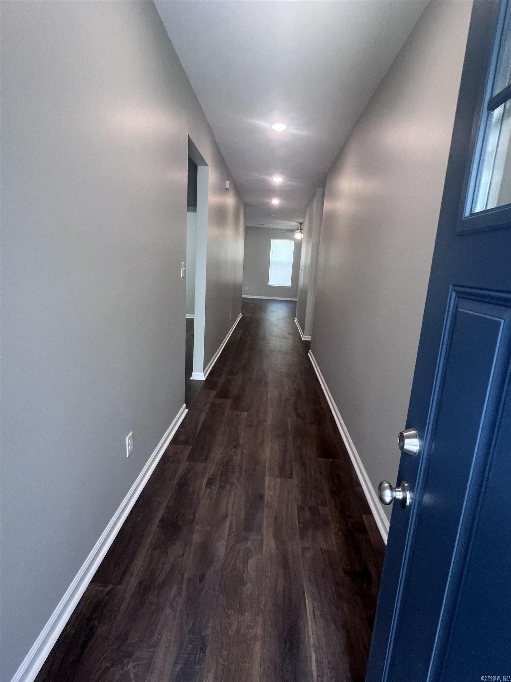 THOMAS - Residential