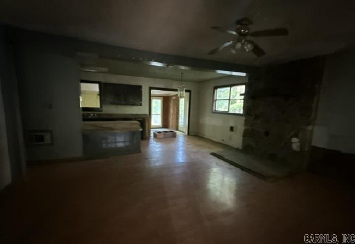 LAKEWOOD ESTATES - Residential