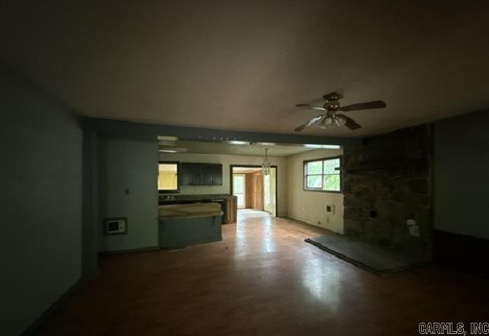 LAKEWOOD ESTATES - Residential