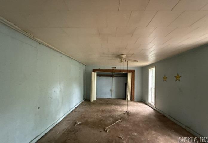 LAKEWOOD ESTATES - Residential
