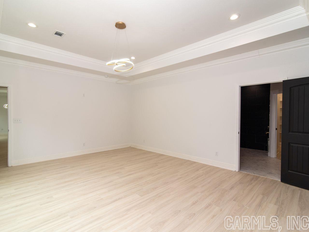 WEST HEIGHTS - Residential