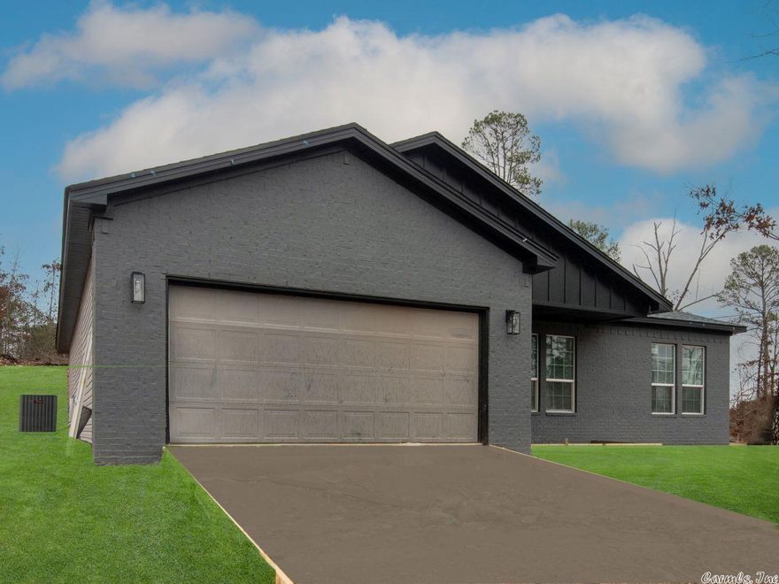 BRAND NEW 4 BEDROOM 2.5 BATH HOME AROUND OTHER NEW CONSTRUCTION.  LUXURY VINYL THROUGHOUT.  NO CARPET.  VAULTED CEILINGS IN GREAT ROOM.  CROWN MOULDING THROUGHOUT.  MATTE GOLD FINISHES.  FEATURE WALL IN FOYER AND MASTER BEDROOM.  SOAKING TUB IN MASTER BATH W/ DOUBLE CLOSETS.  STAINLESS STEEL APPLIANCES.  TAXES ARE ESTIMATED.