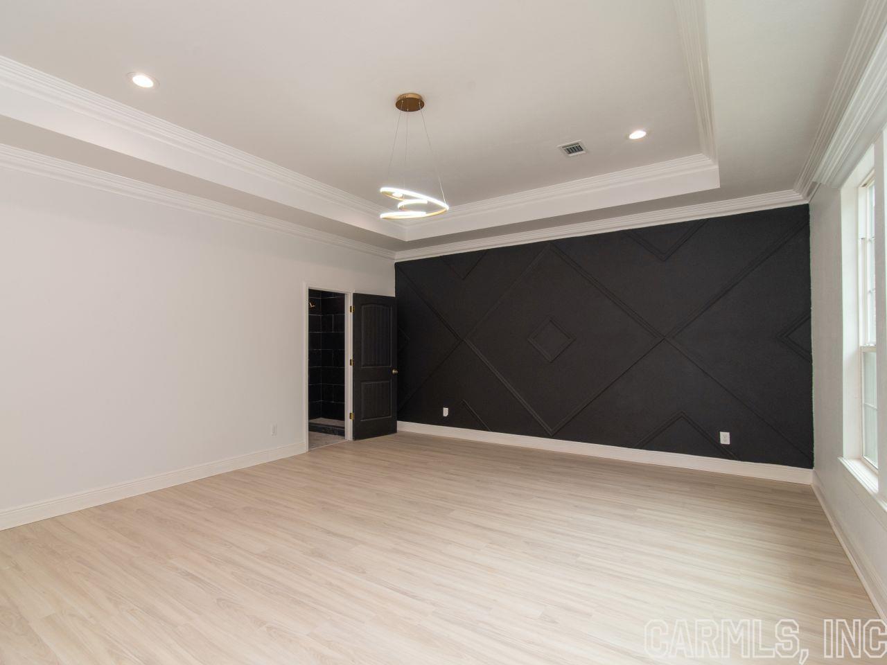 WEST HEIGHTS - Residential