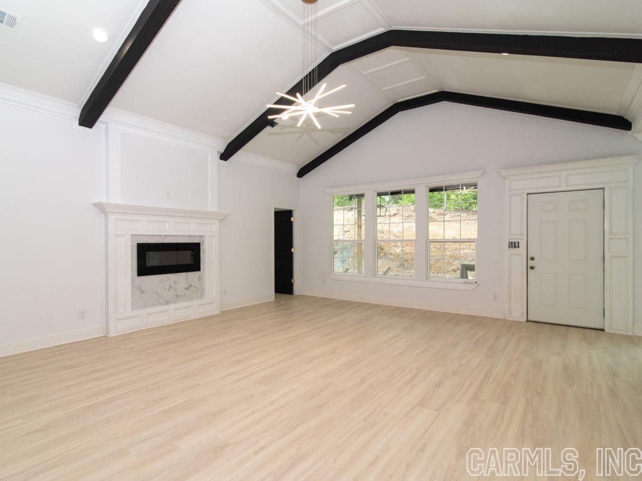 WEST HEIGHTS - Residential