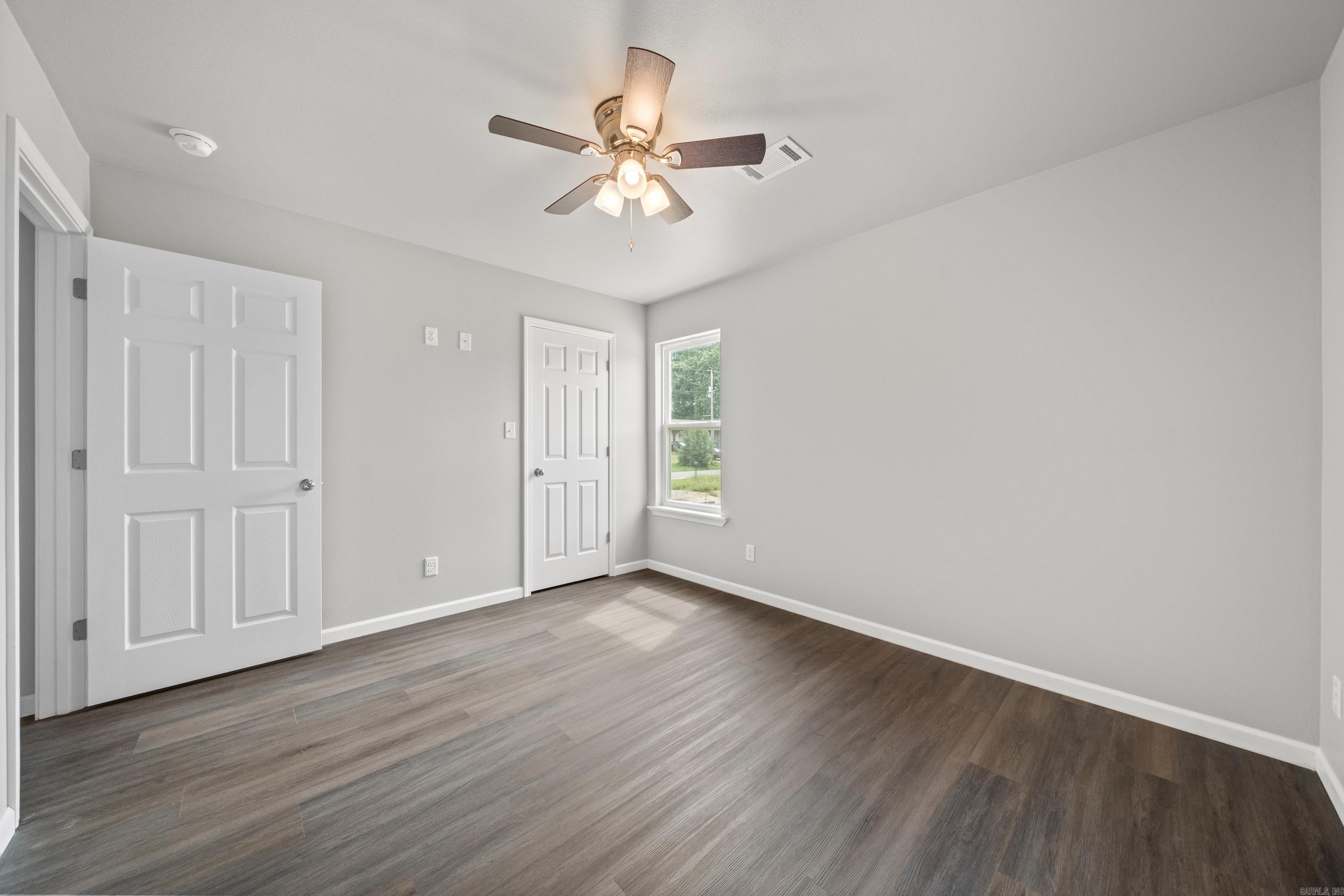 Lake Town - Residential