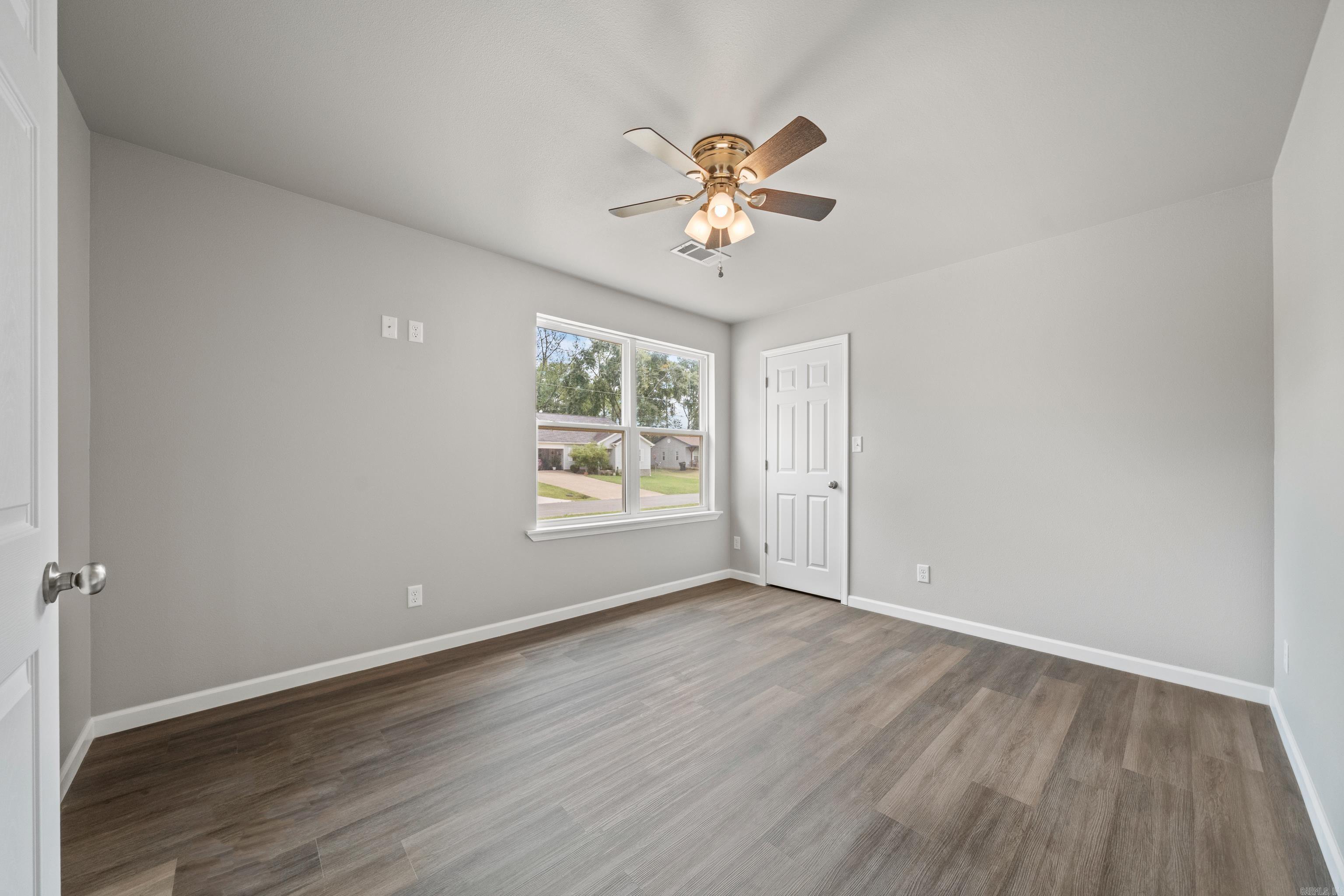 Lake Town - Residential