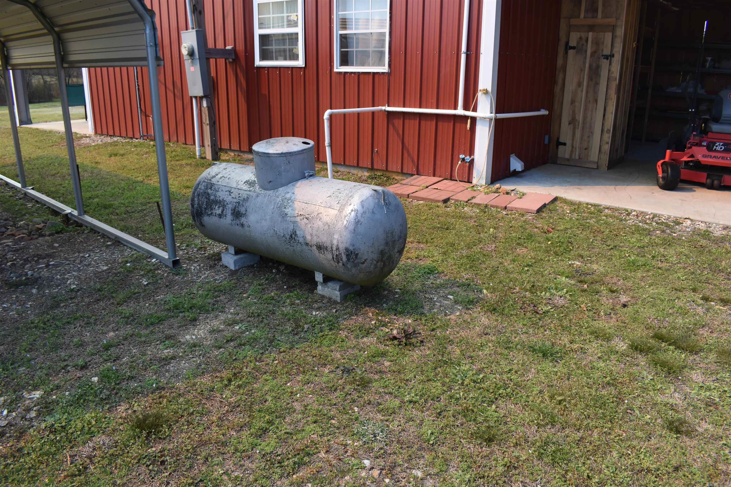 Metes & Bounds - Residential