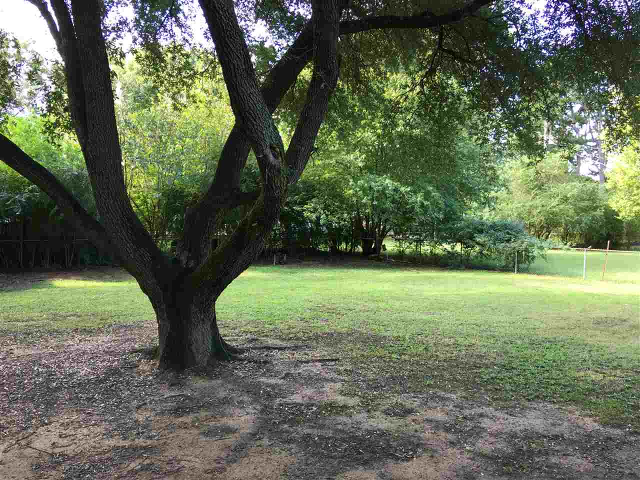 Conway Manor - Residential Lease