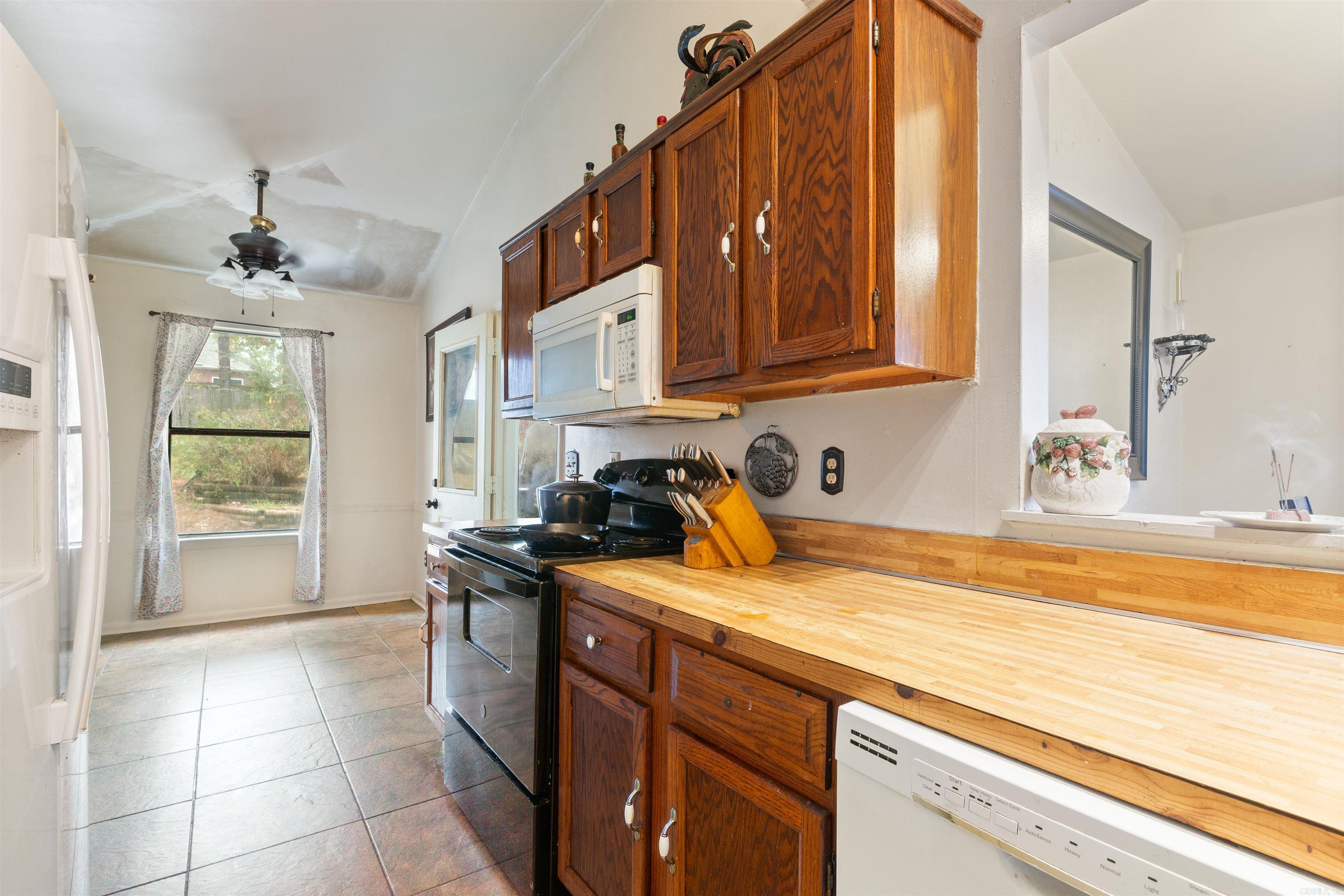 OTTER CREEK COMMUNITY - Residential