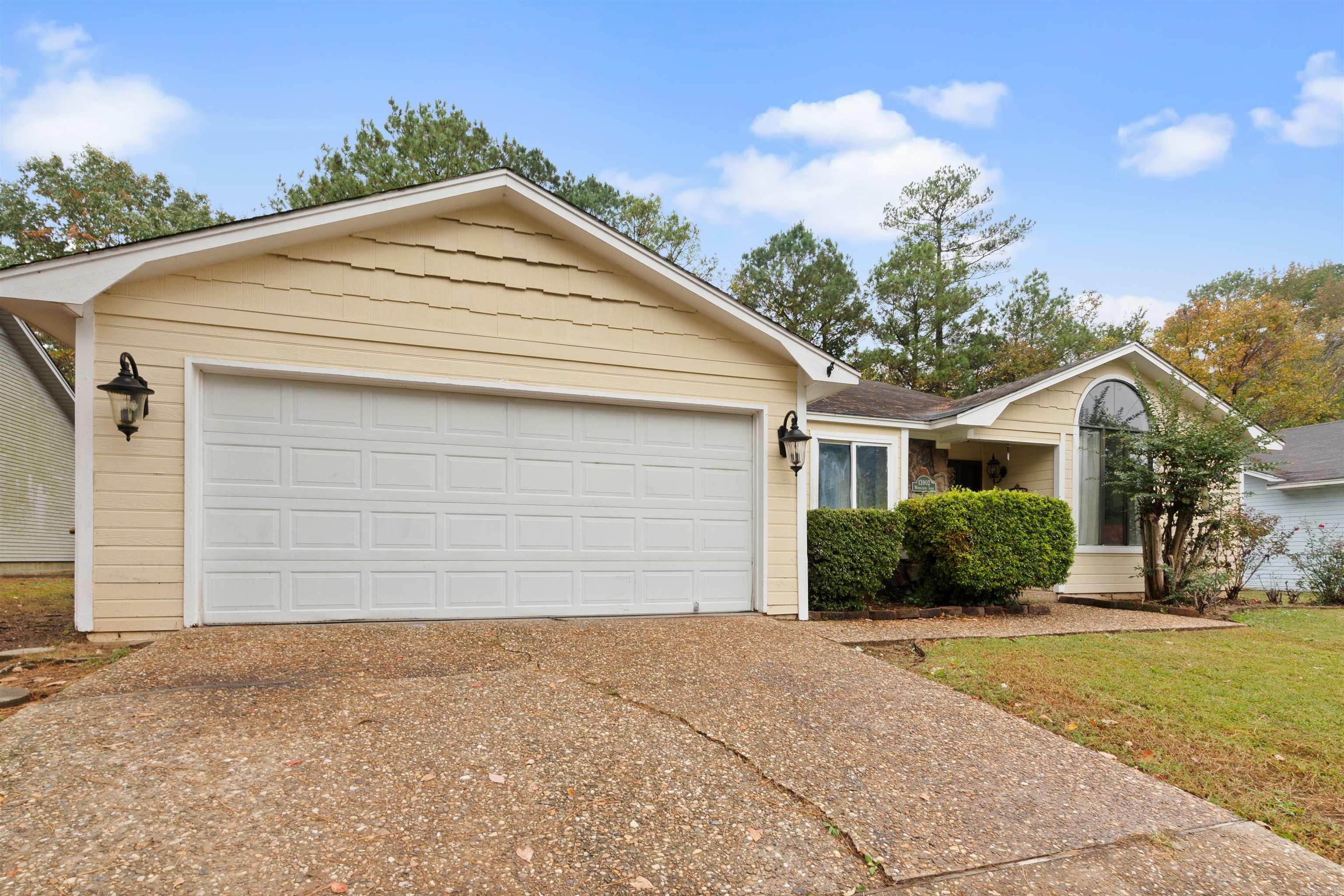 OTTER CREEK COMMUNITY - Residential