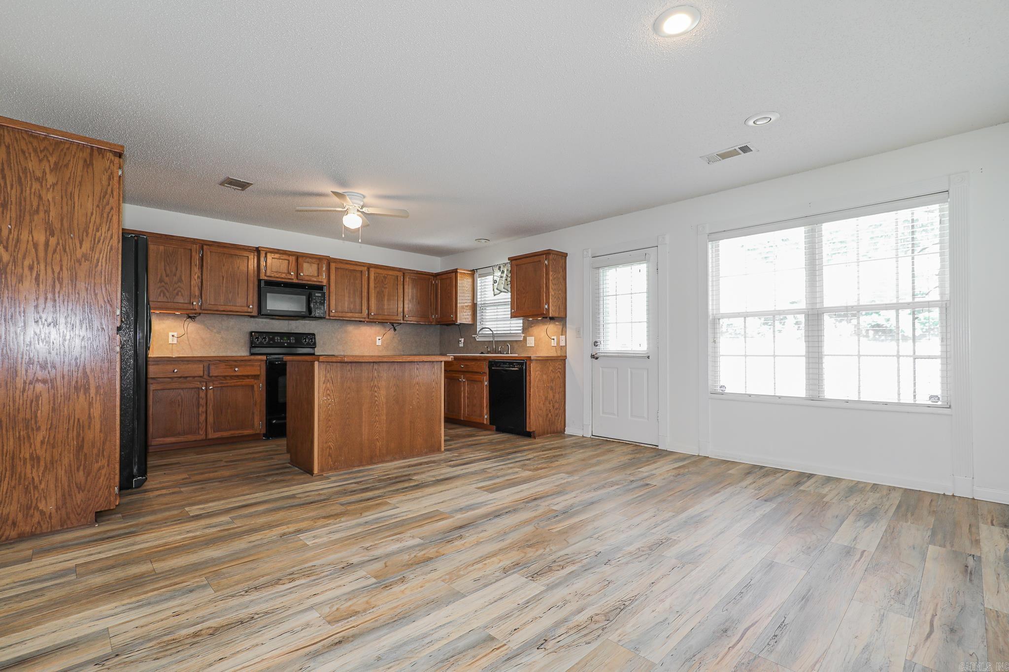 TIMBERLAKE - Residential