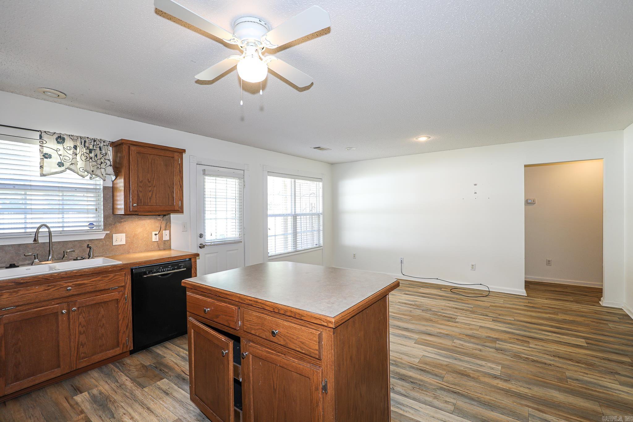 TIMBERLAKE - Residential