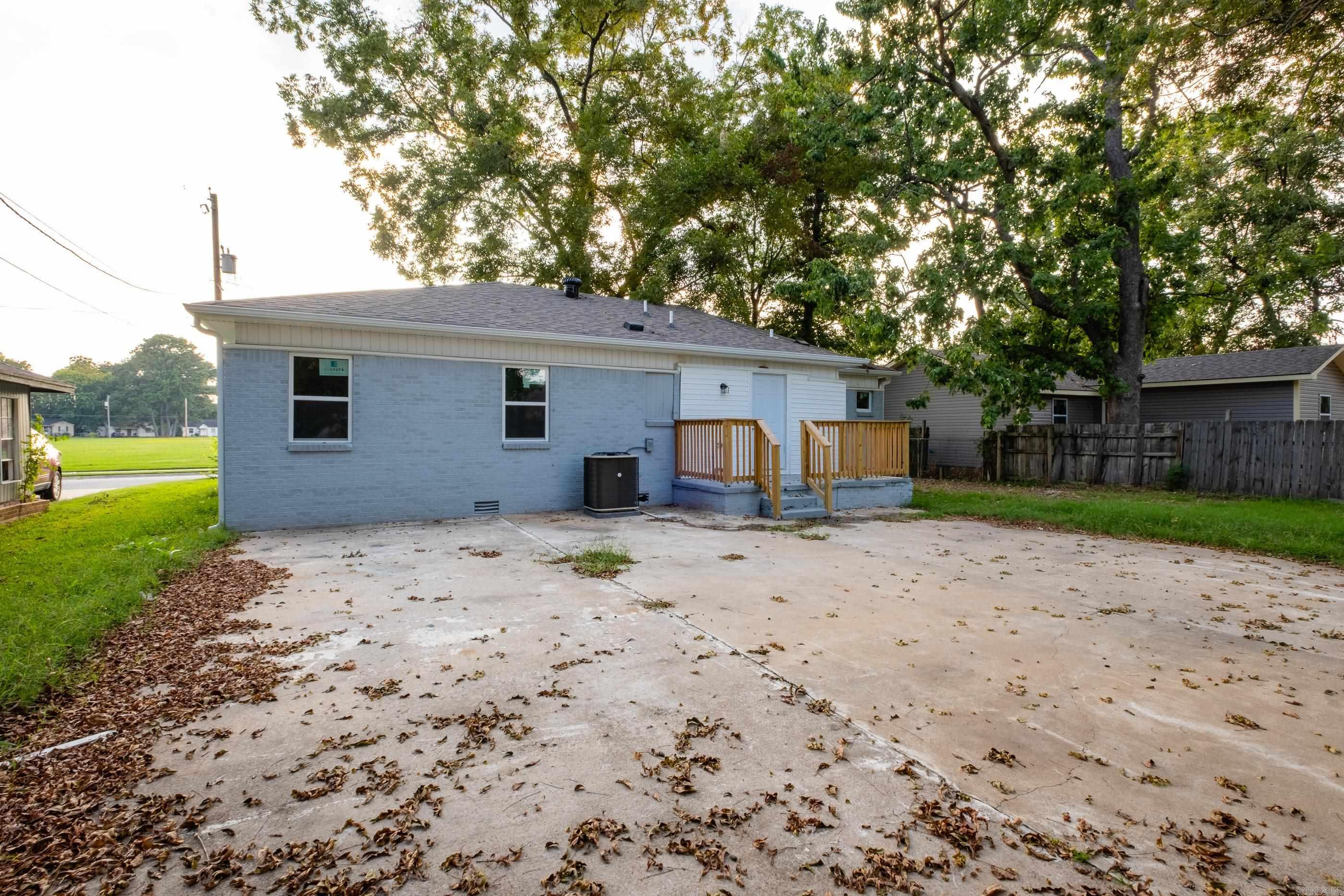 ATKINS JOHN L SCHOOL - Residential