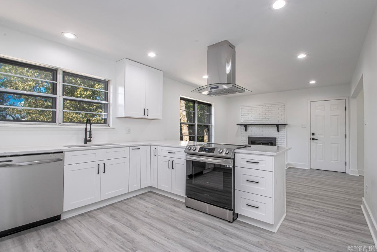 Plaza Heights - Residential