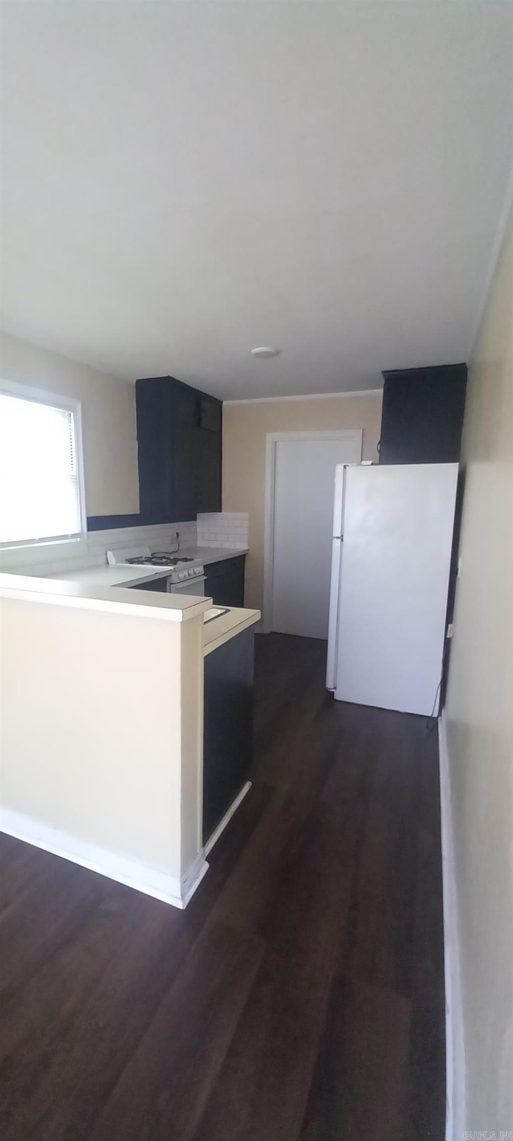 Austin & Taylor - Residential Lease