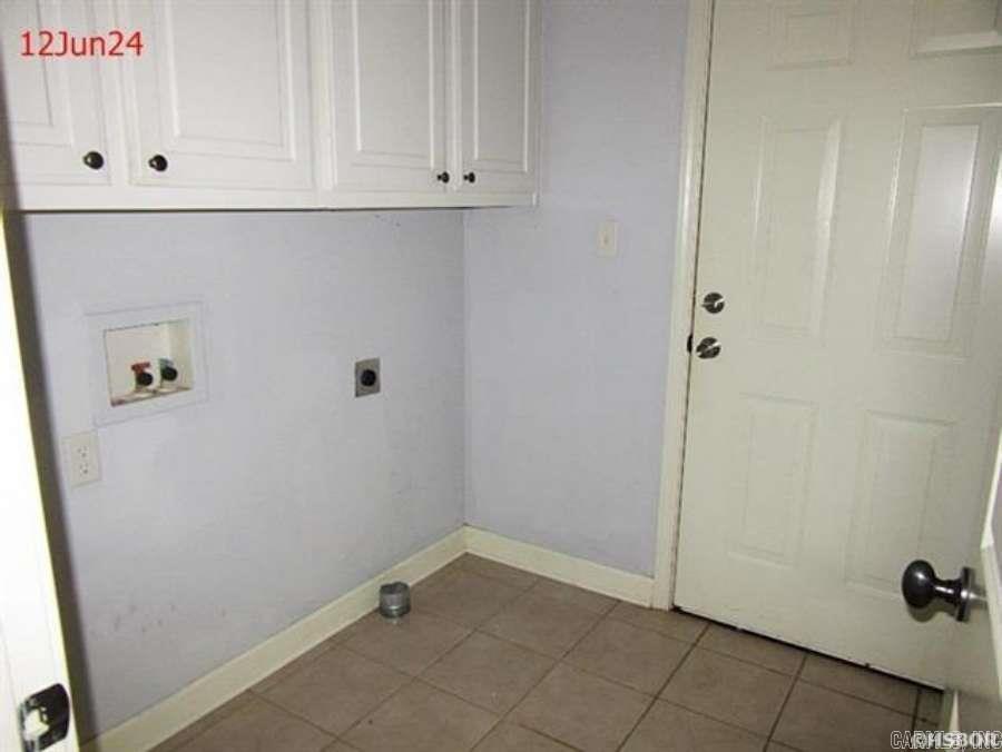 CROSSROADS VILLAGE - Residential