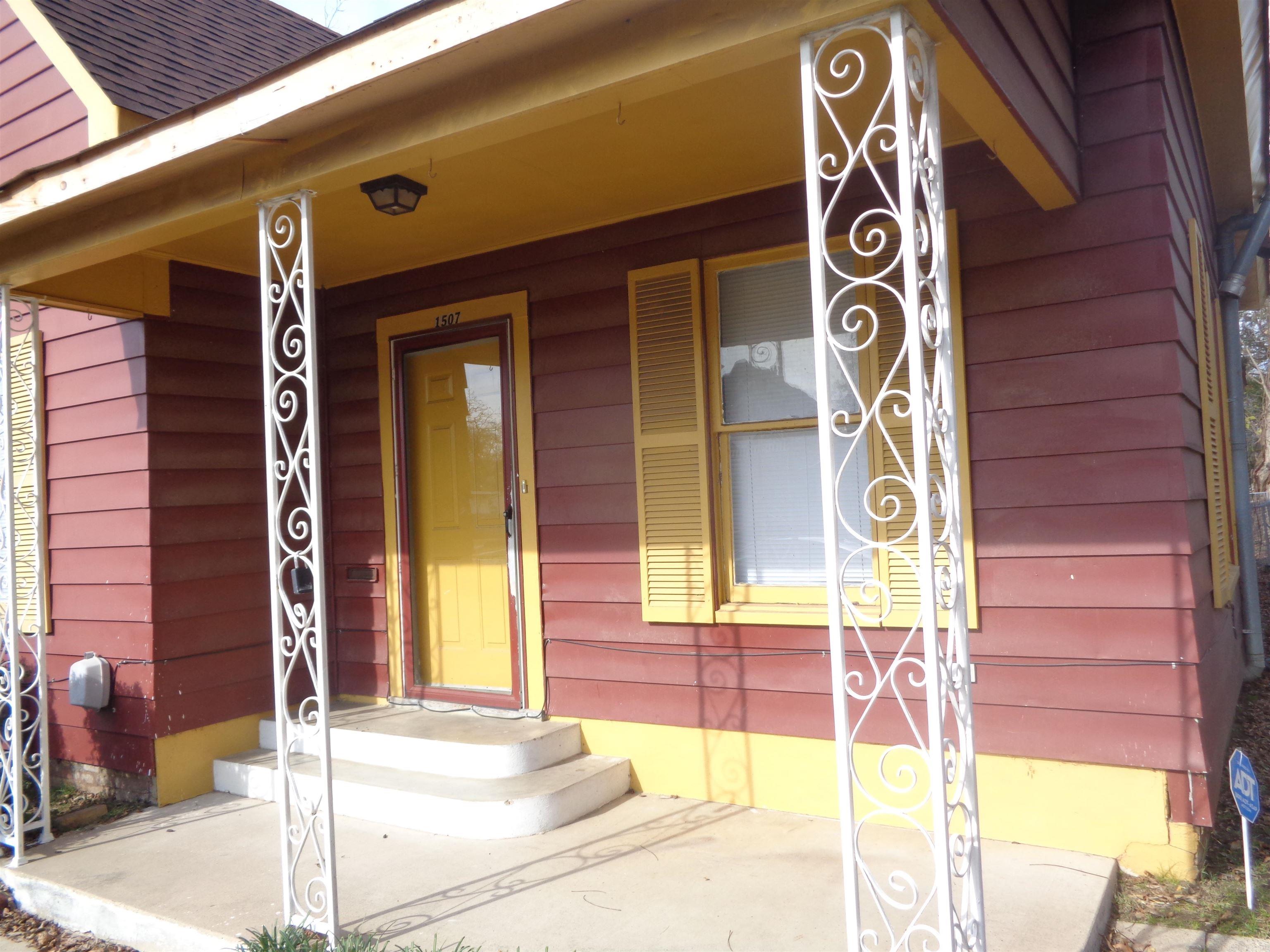 COCKRILL ADD S OF RR - Residential