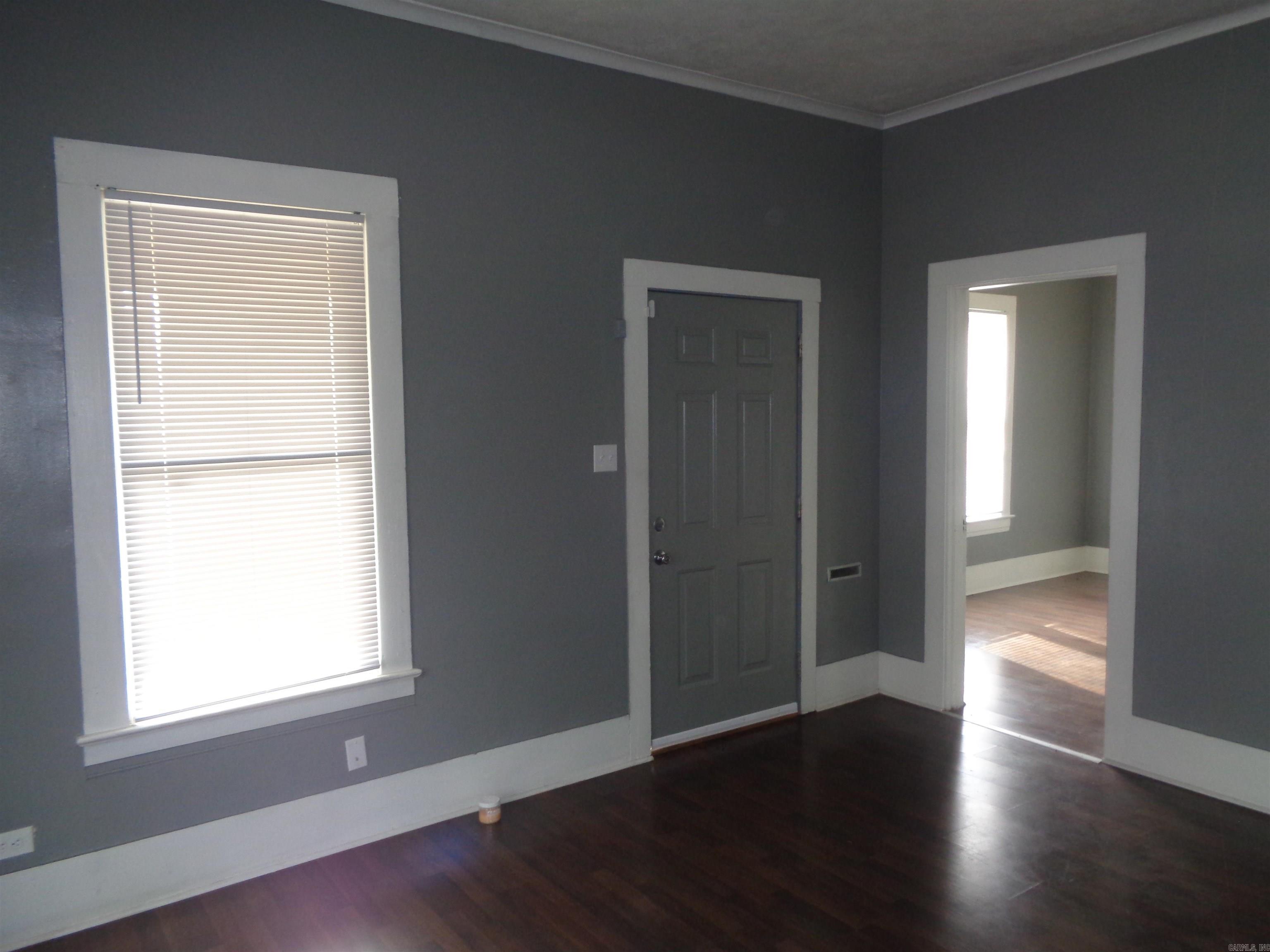 COCKRILL ADD S OF RR - Residential