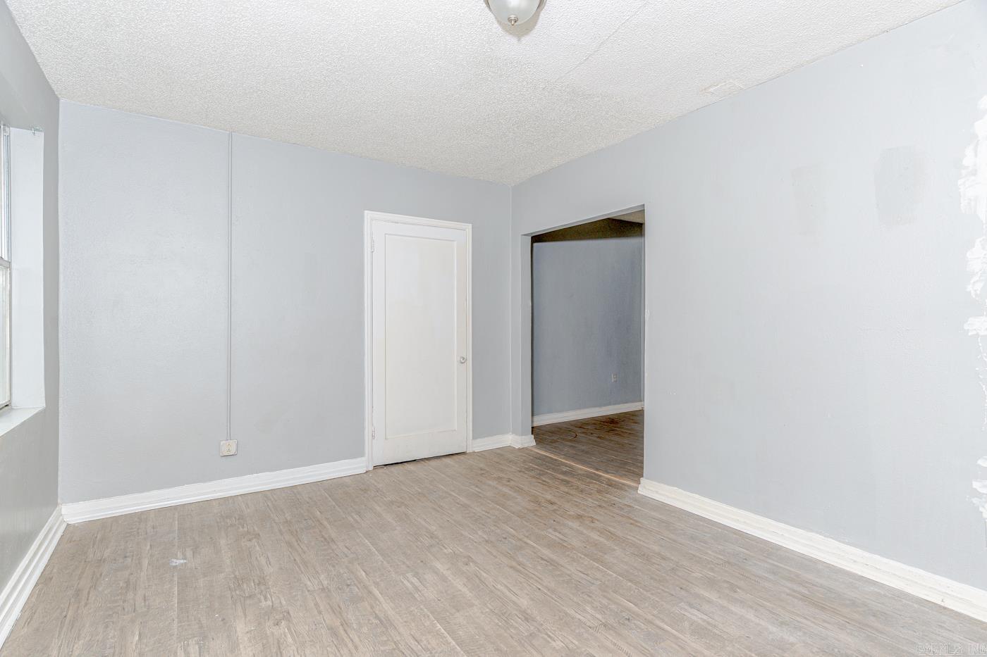 Kahn - Residential Income