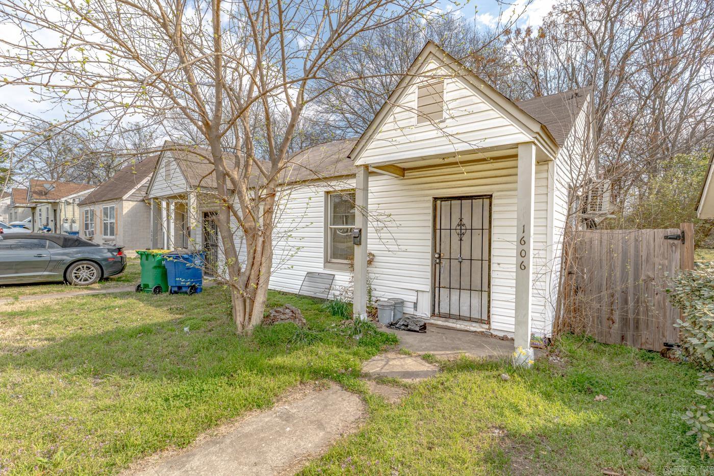 Kahn - Residential Income